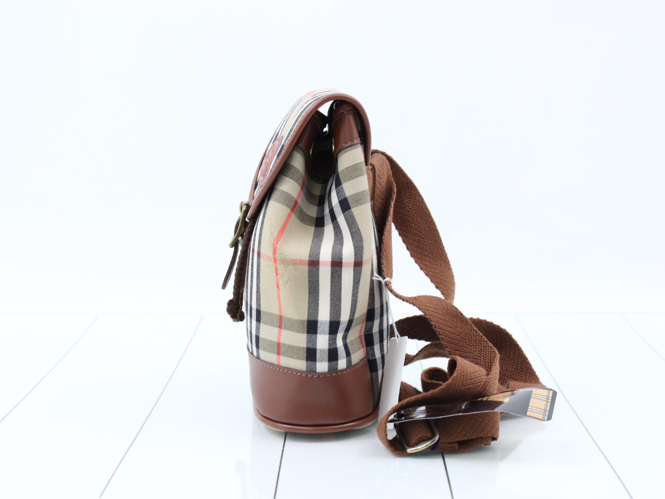 Backpack — view 3
