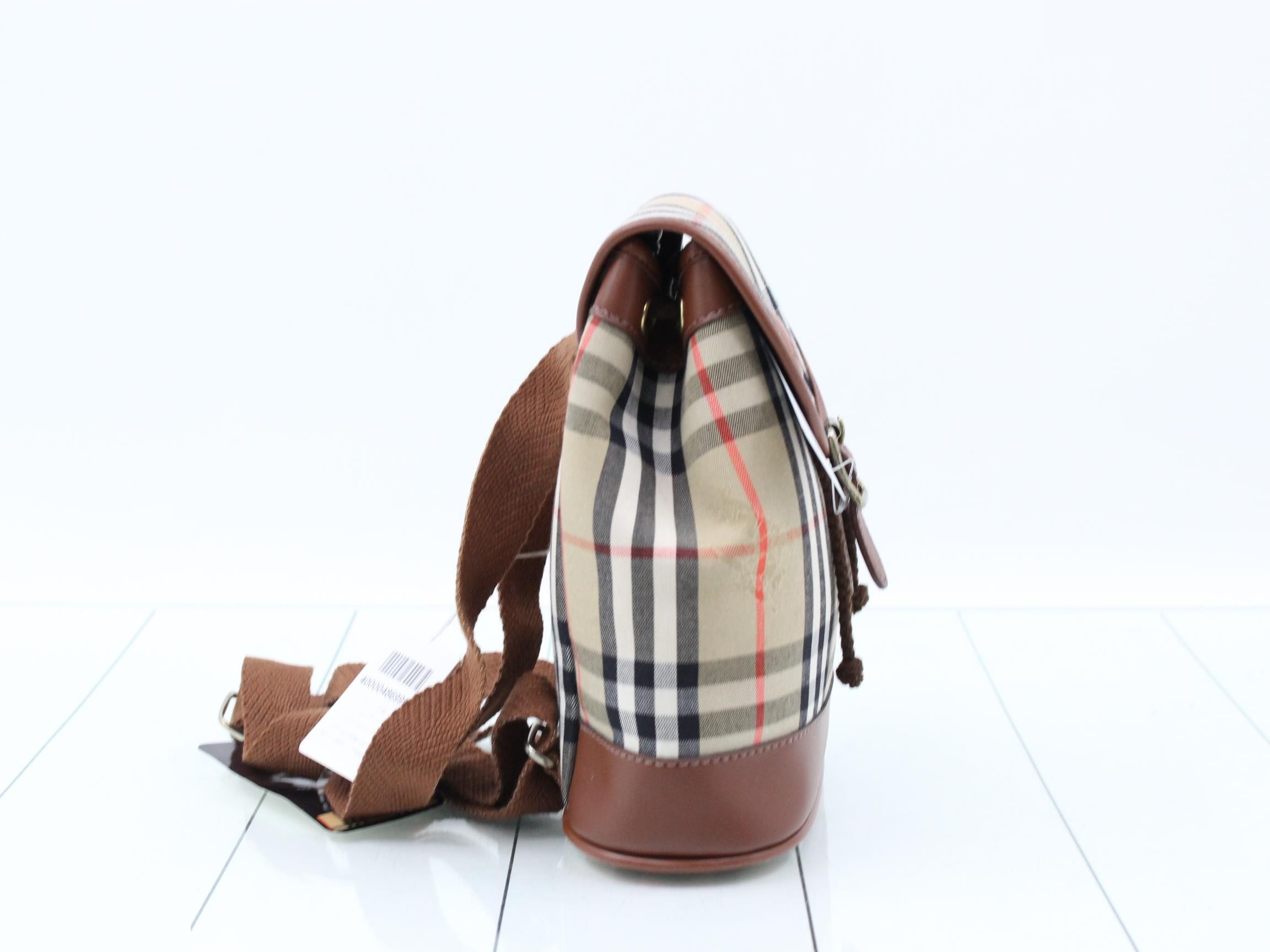 Backpack — view 4
