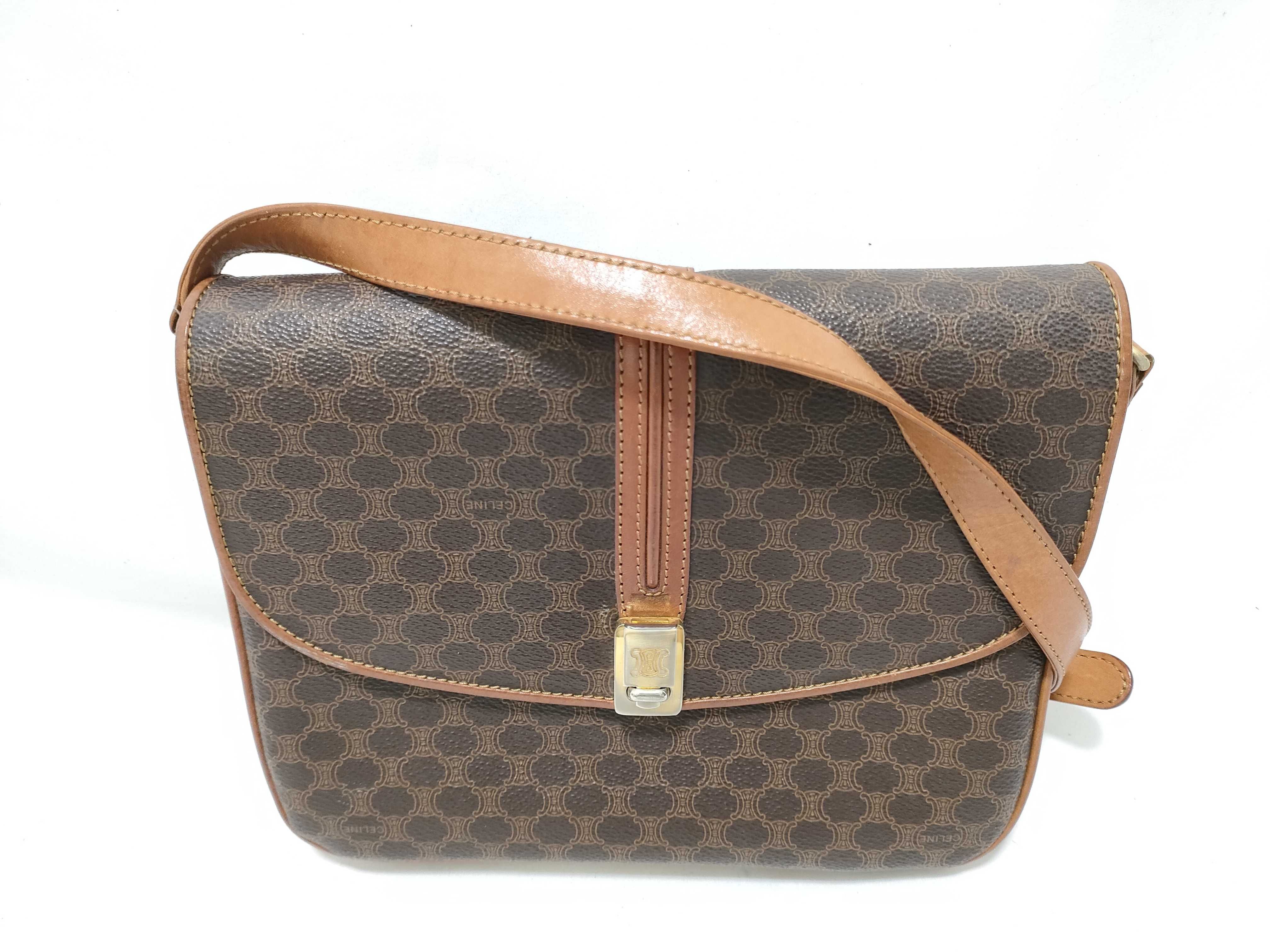 Shoulder Bag MO9 Shoulder Bag