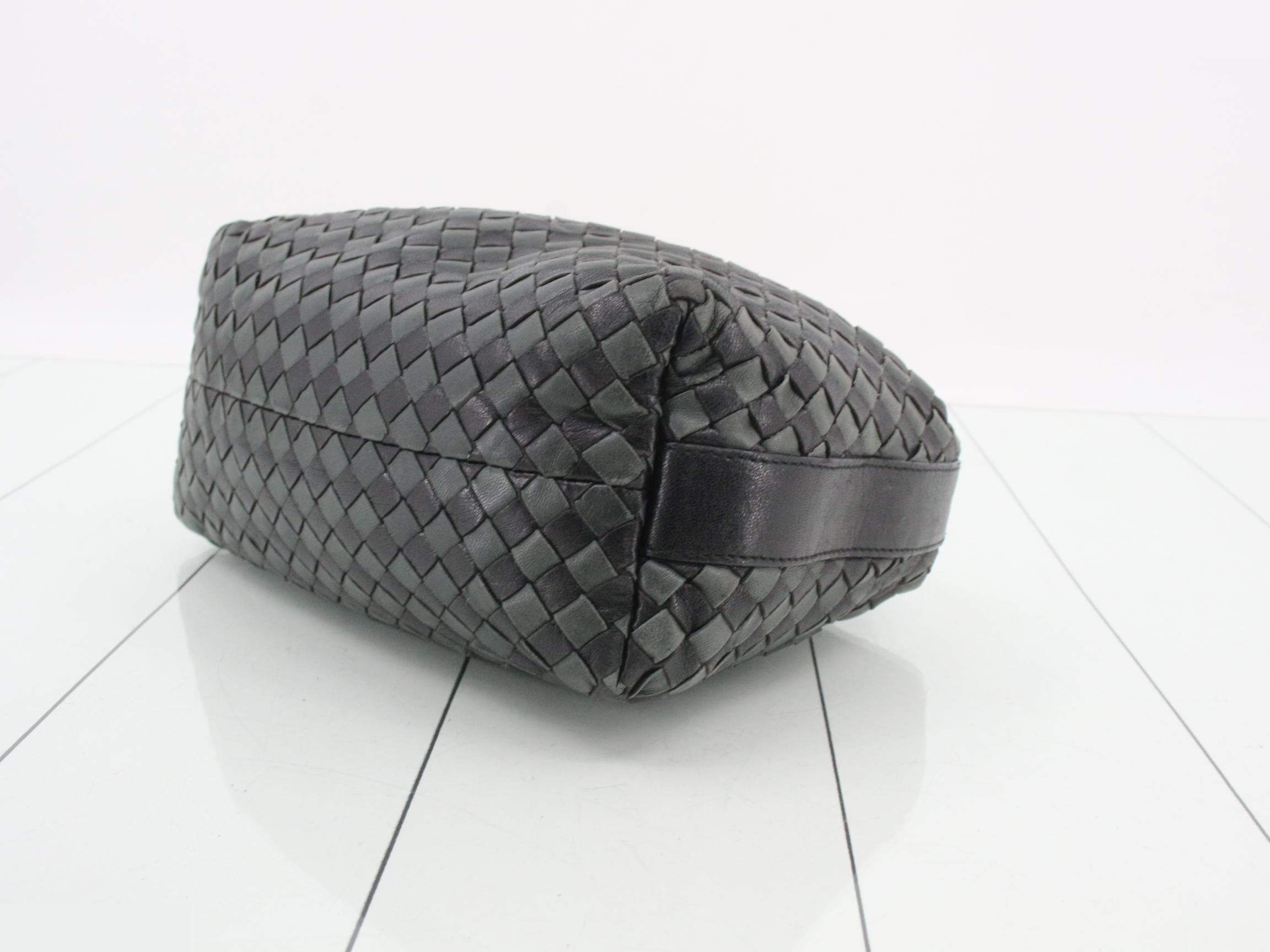 Intrecciato (bag) - Handbag - Gray - Black — view 6