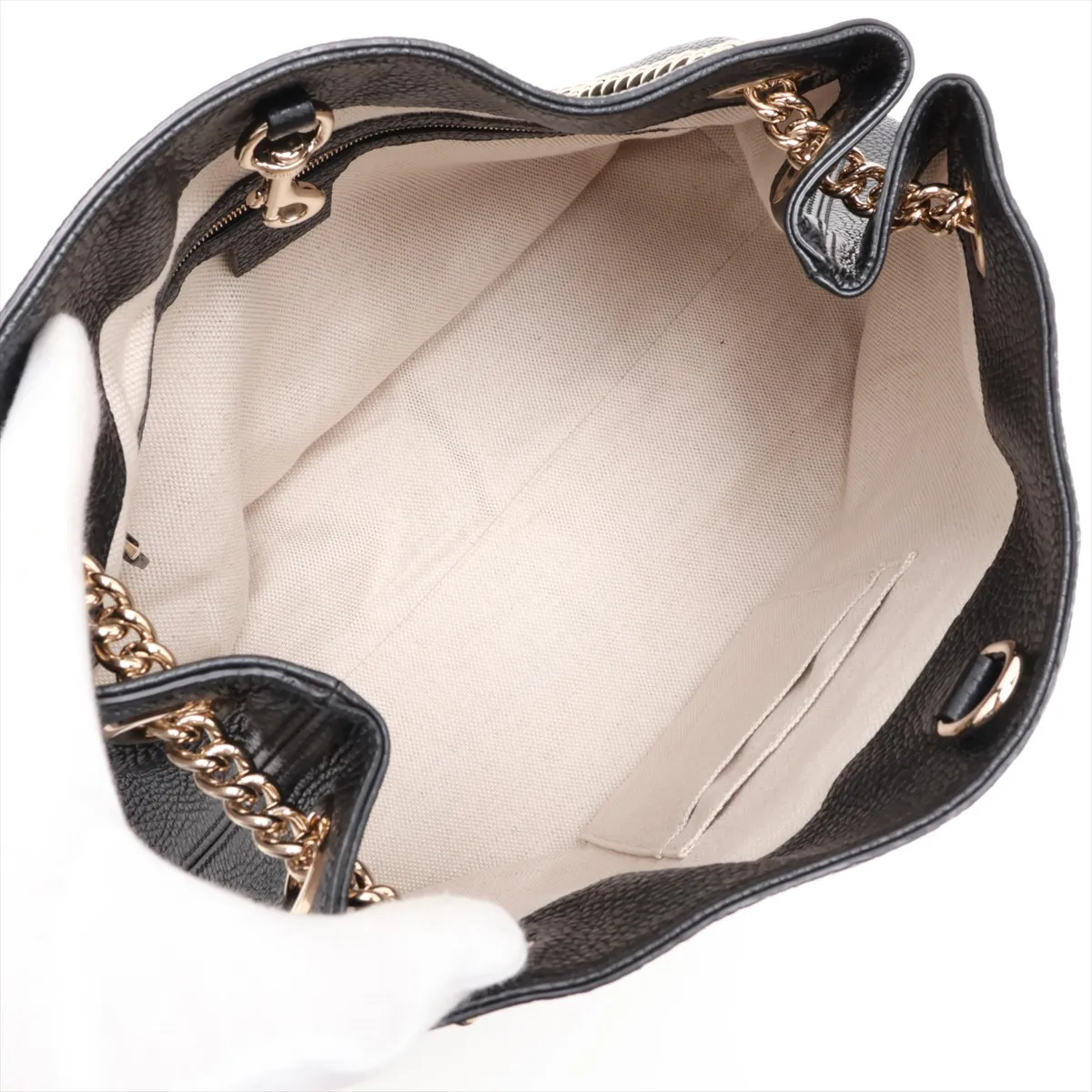 Soho Leather Chain Tote Bag, Black, 536196 (Outlet) — view 7