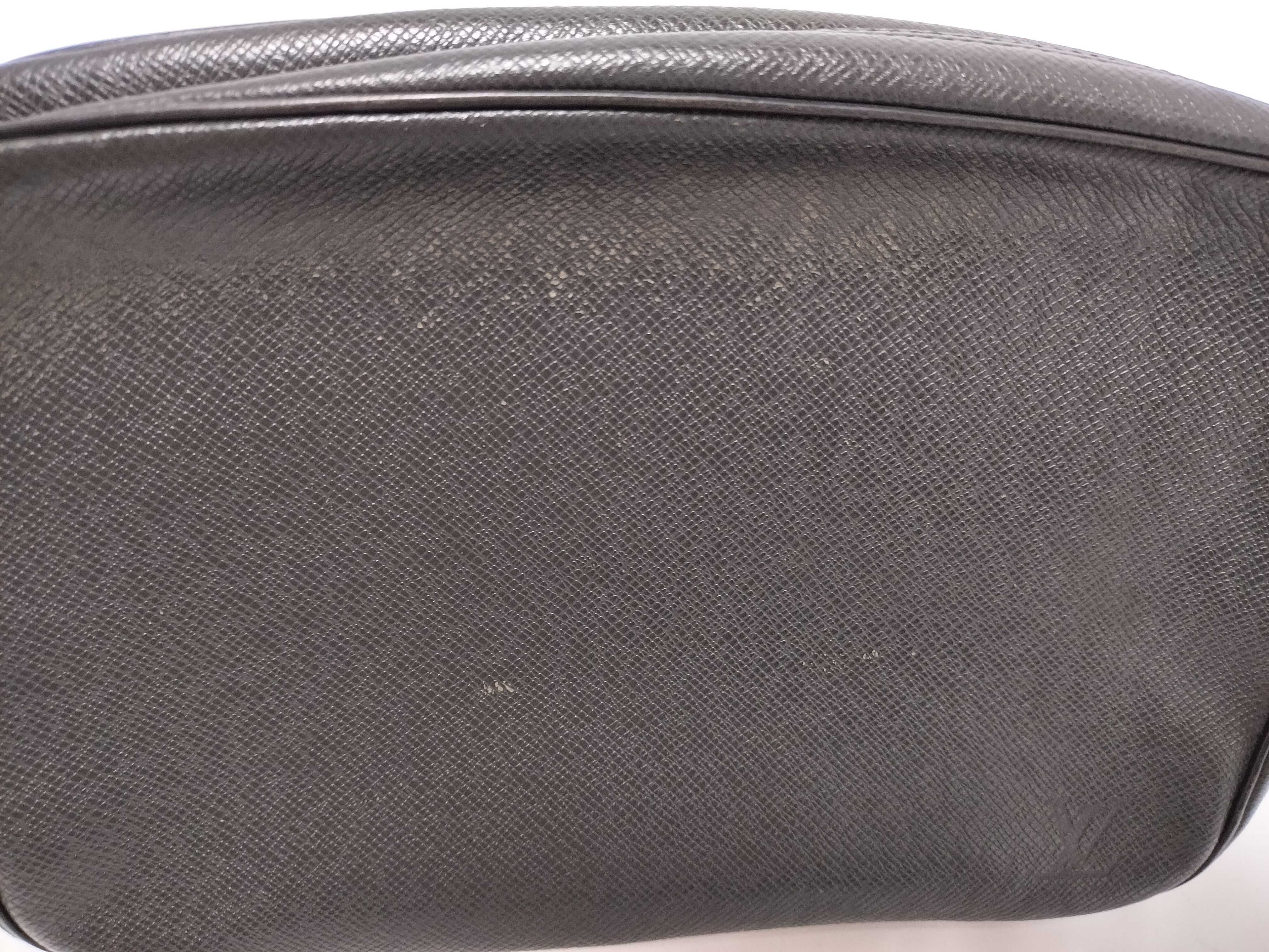 Taiga Leather Toilet Black CA0052 Second Bag — view 7