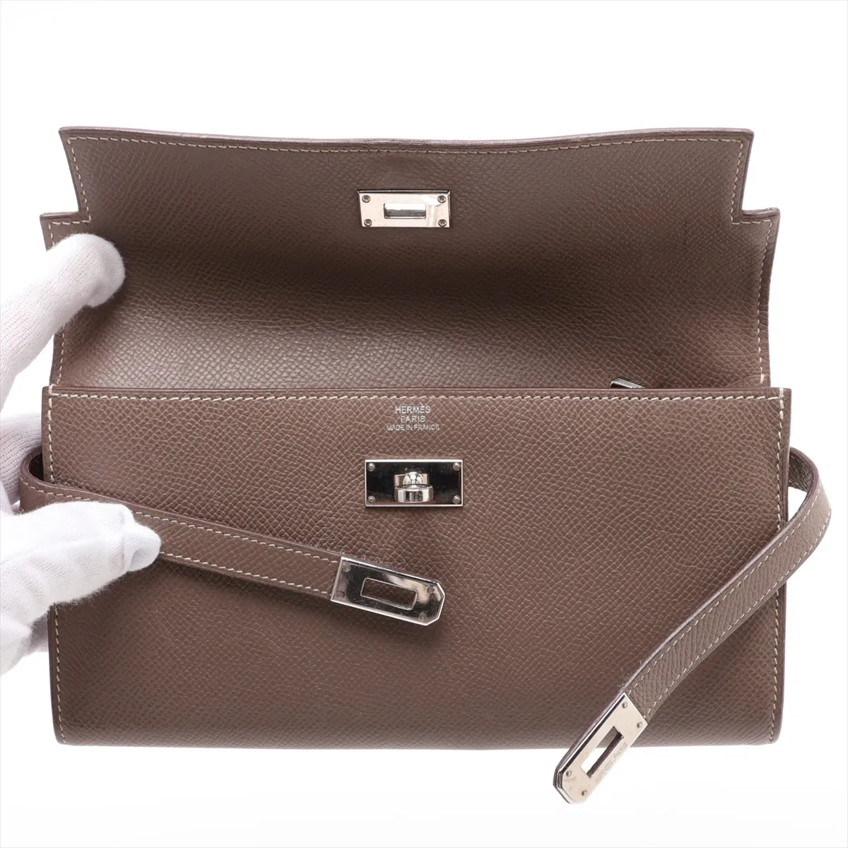 Kelly Wallet, Veau Epsom Leather, Long Wallet, Etoupe, Silver Hardware, M: 2009, Hardware is loose. — view 3