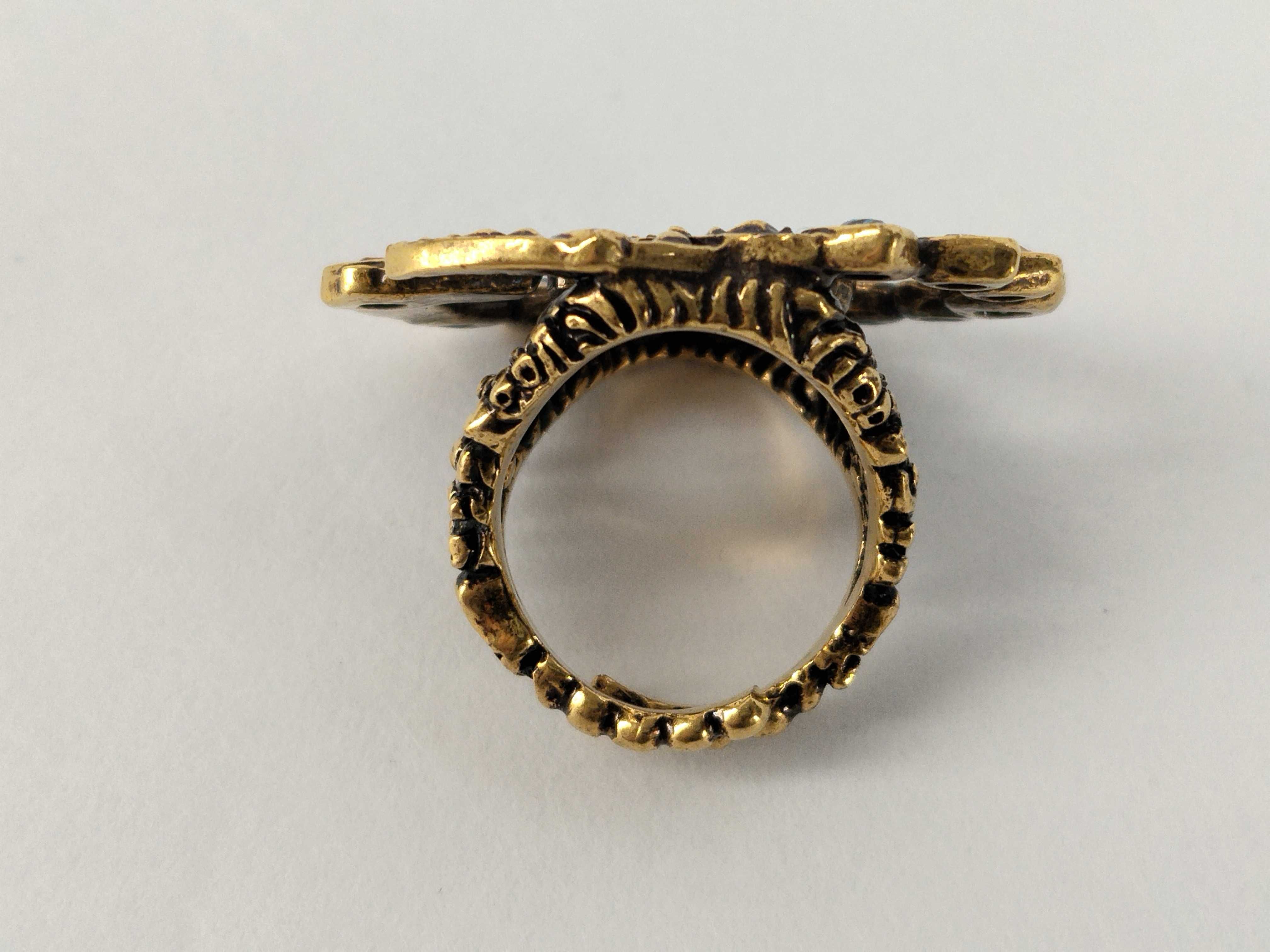 ring — view 4