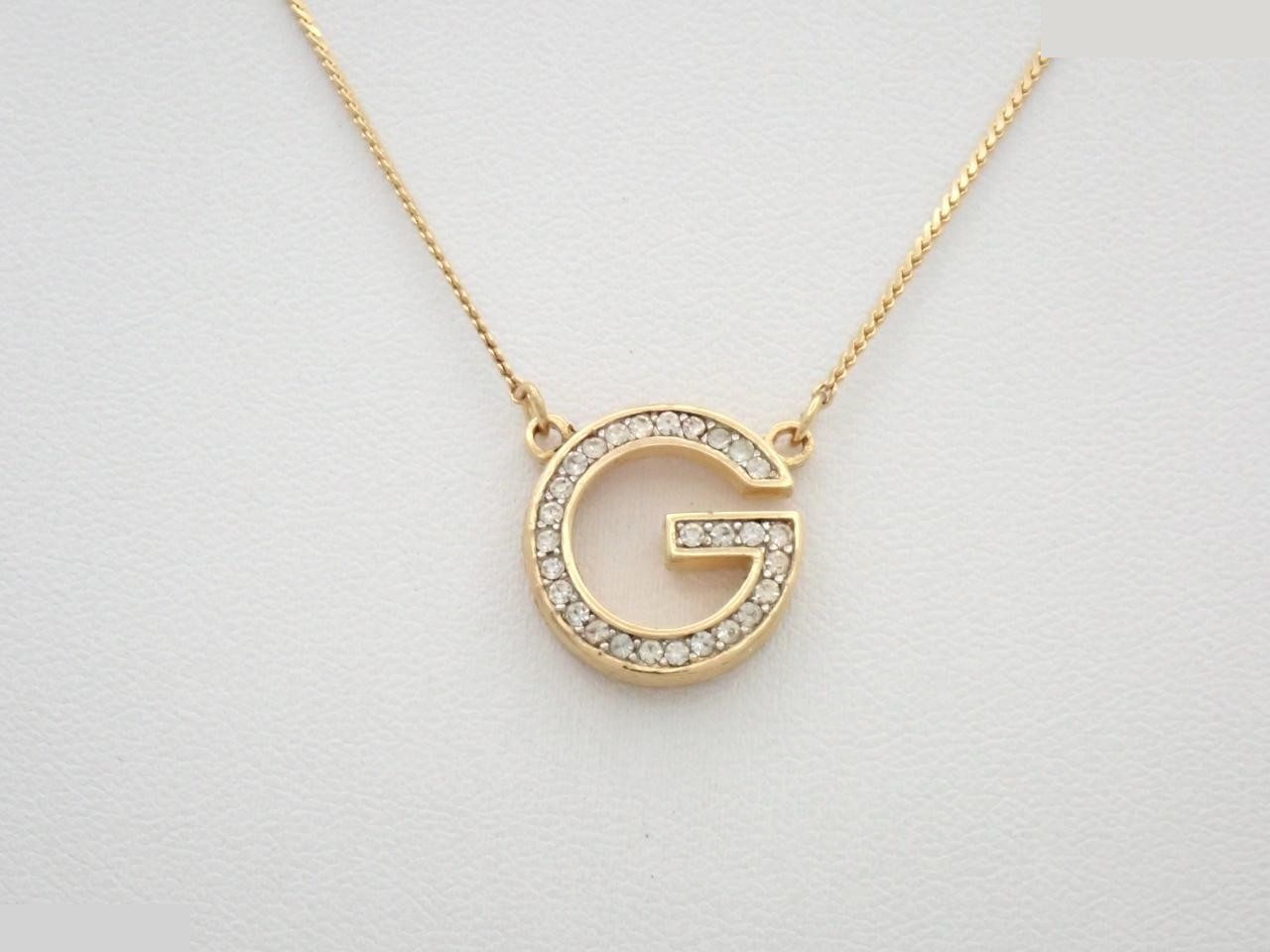 Other lines: Precious metals, necklaces, pendants