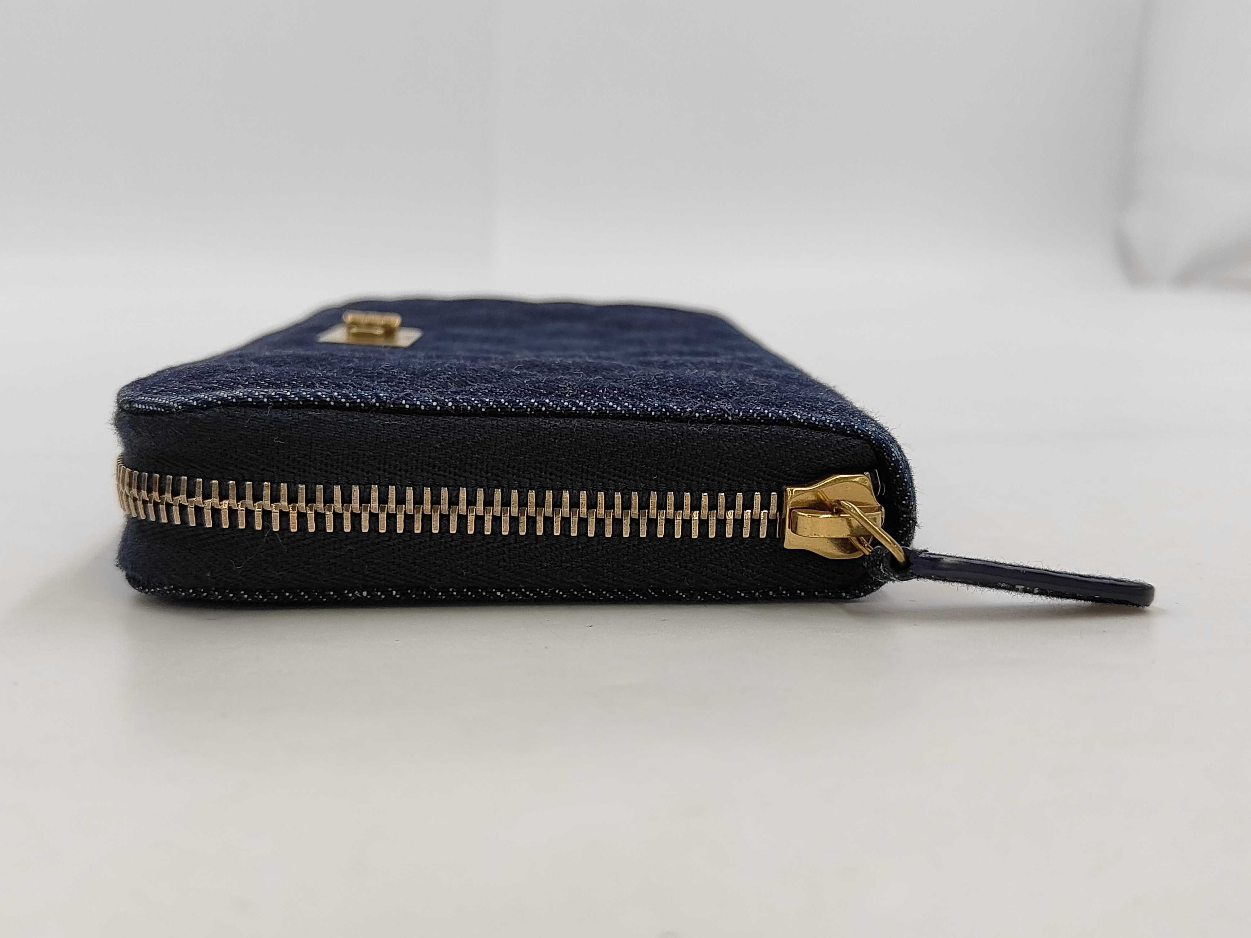 Denim 2.55 Round Zipper Long Wallet — view 5