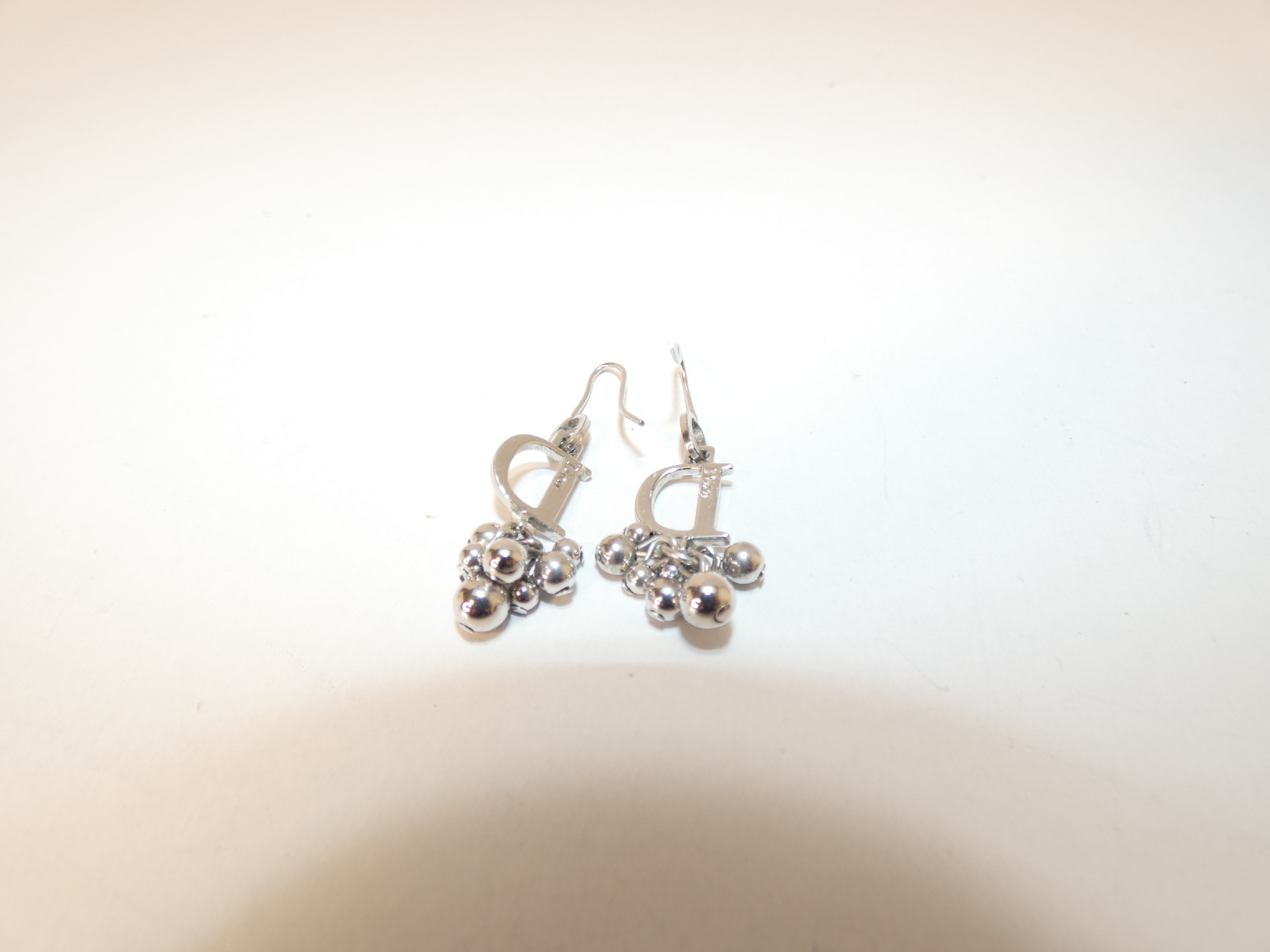 logo silver-colored bead earrings — view 2