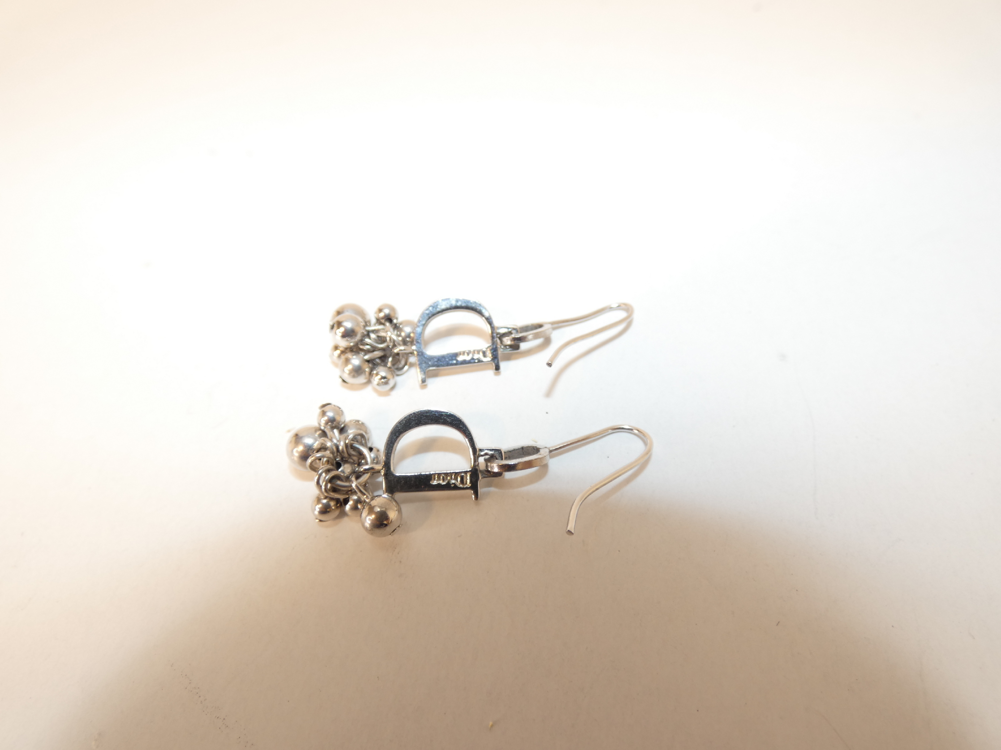 logo silver-colored bead earrings — view 3