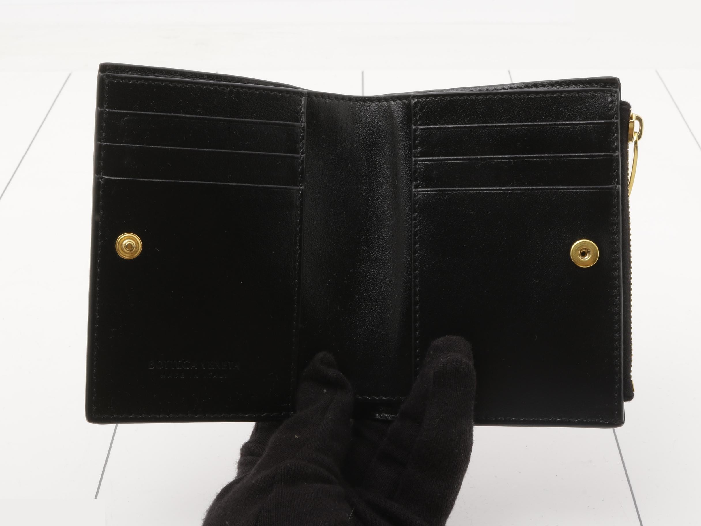 Intrecciato Leather Bi-fold Wallet, Black — view 4
