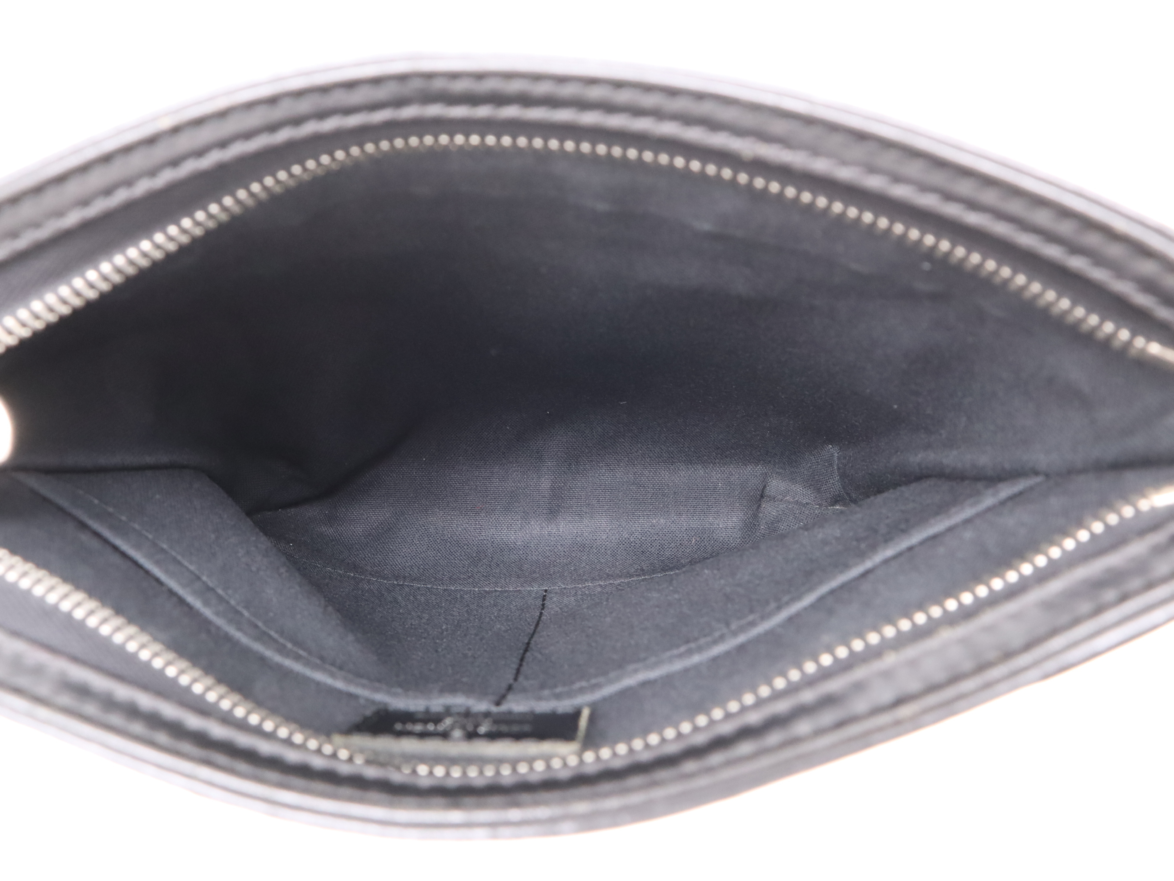 N58028 Graphite Thomas Shoulder Bag — view 11