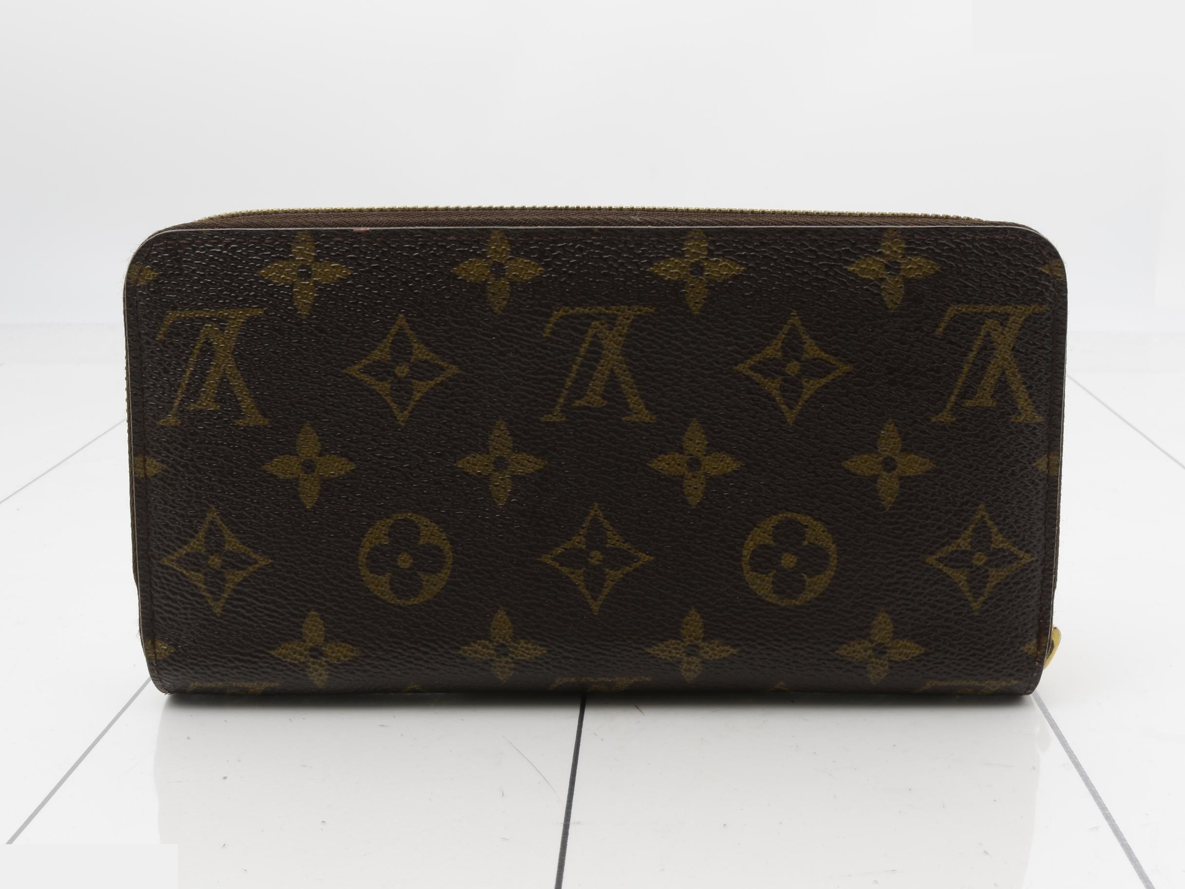Monogram Zippy Wallet M42616 — view 2
