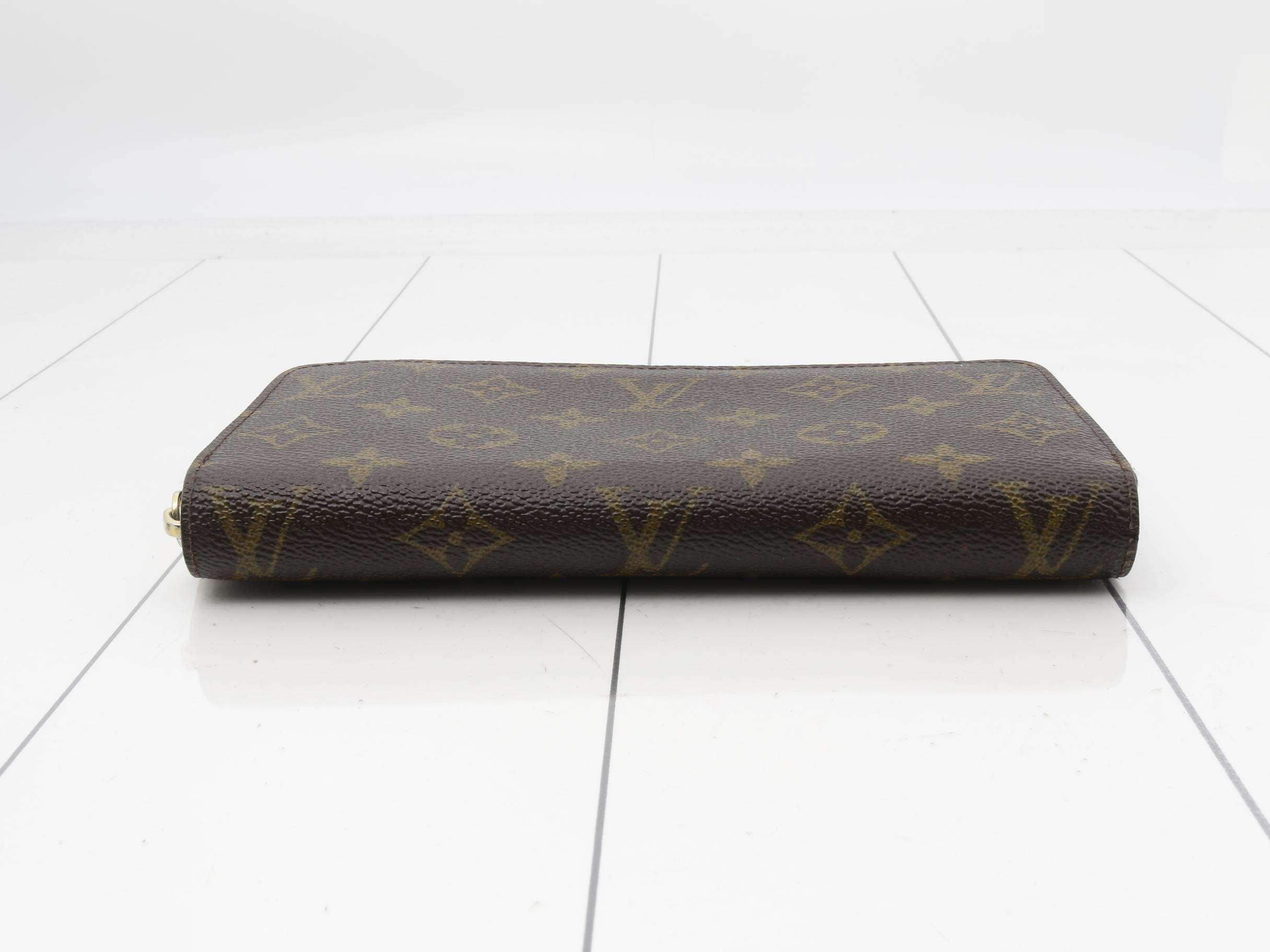Monogram Zippy Wallet M42616 — view 3