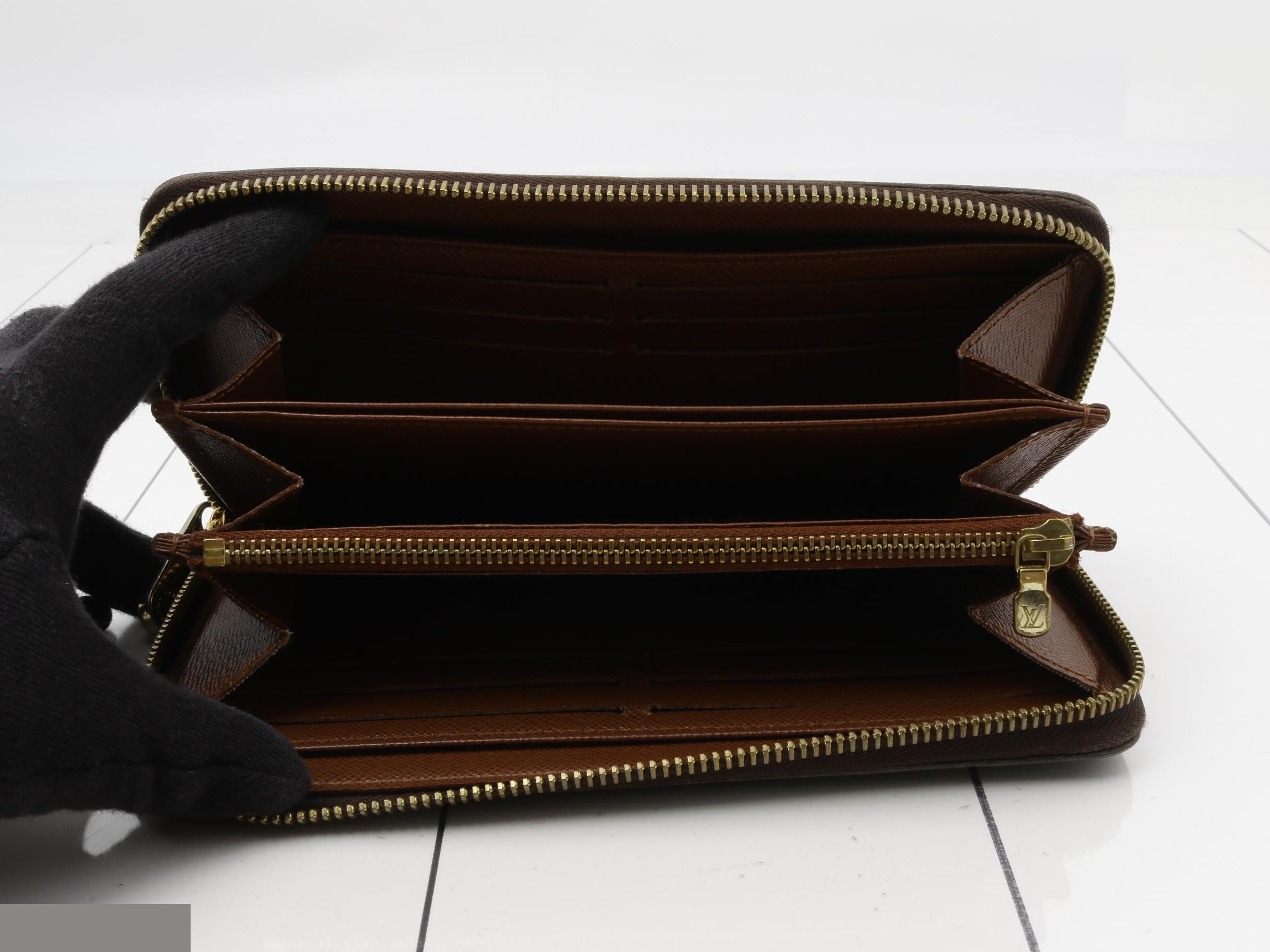 Monogram Zippy Wallet M42616 — view 4