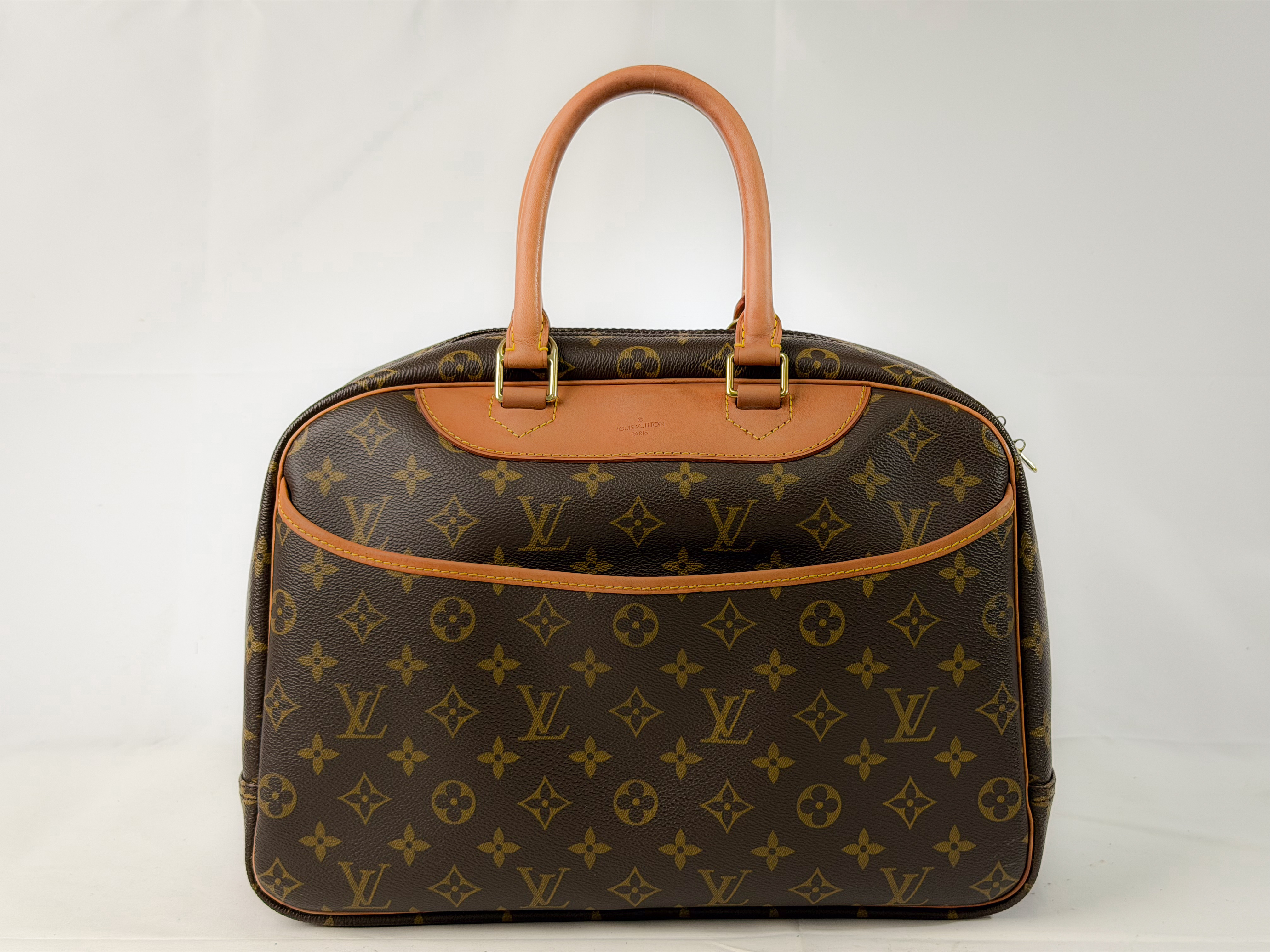 Monogram M47270 Deauville VI0090 Handbag