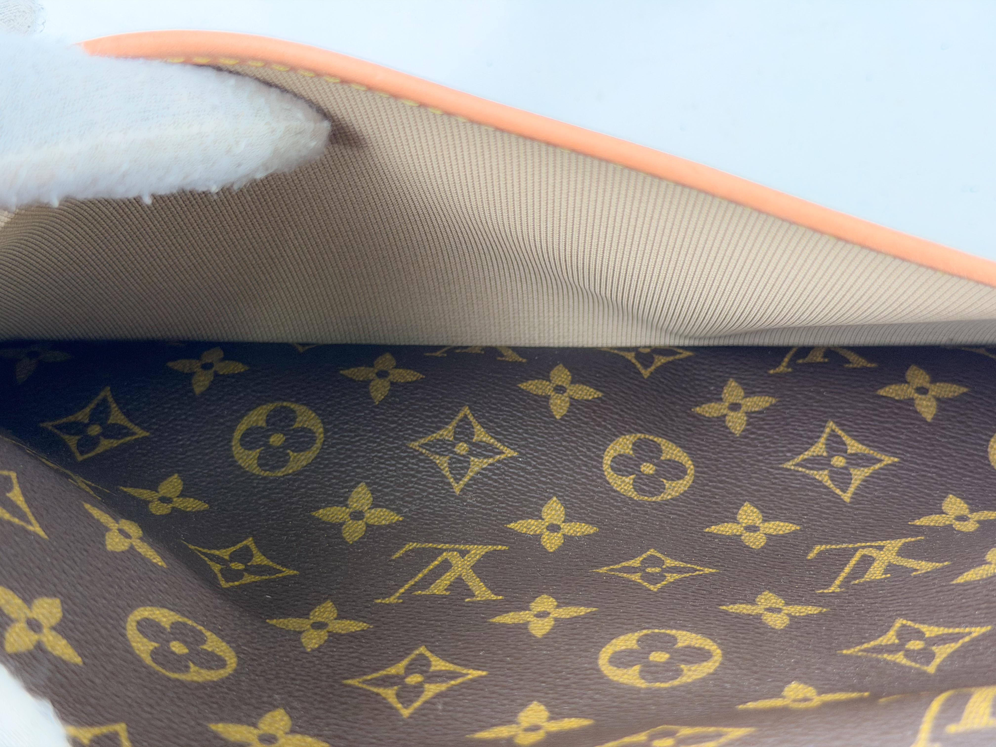 Monogram M47270 Deauville VI0090 Handbag — view 15