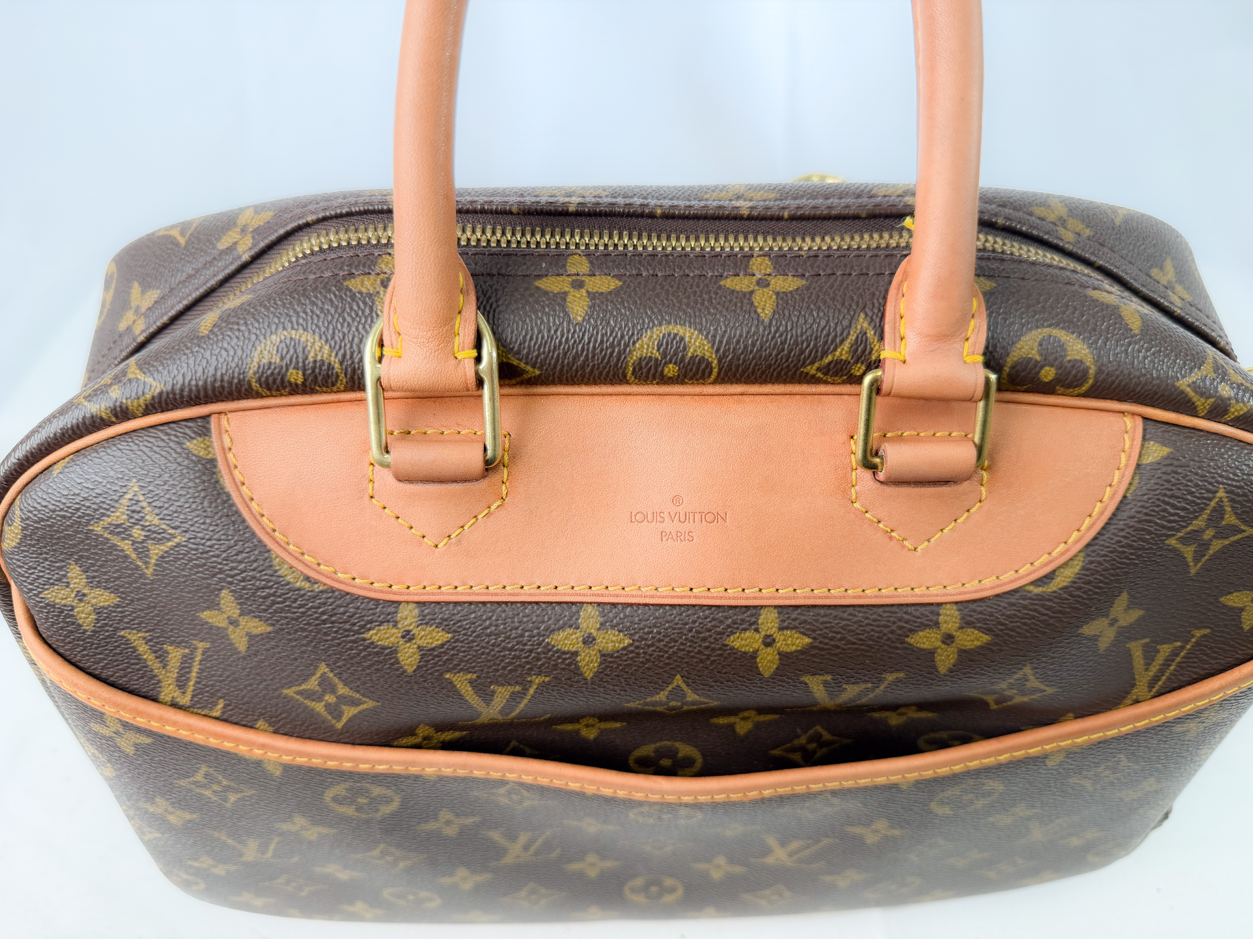 Monogram M47270 Deauville VI0090 Handbag — view 4