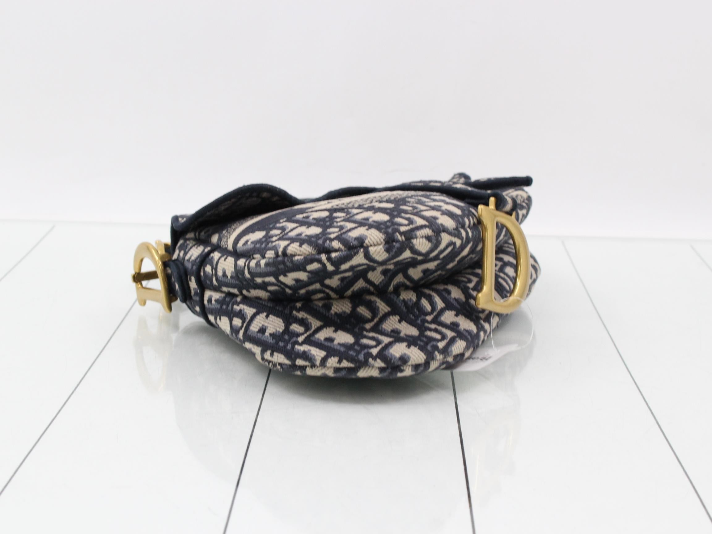 Oblique Saddle One-Shoulder Bag — view 5