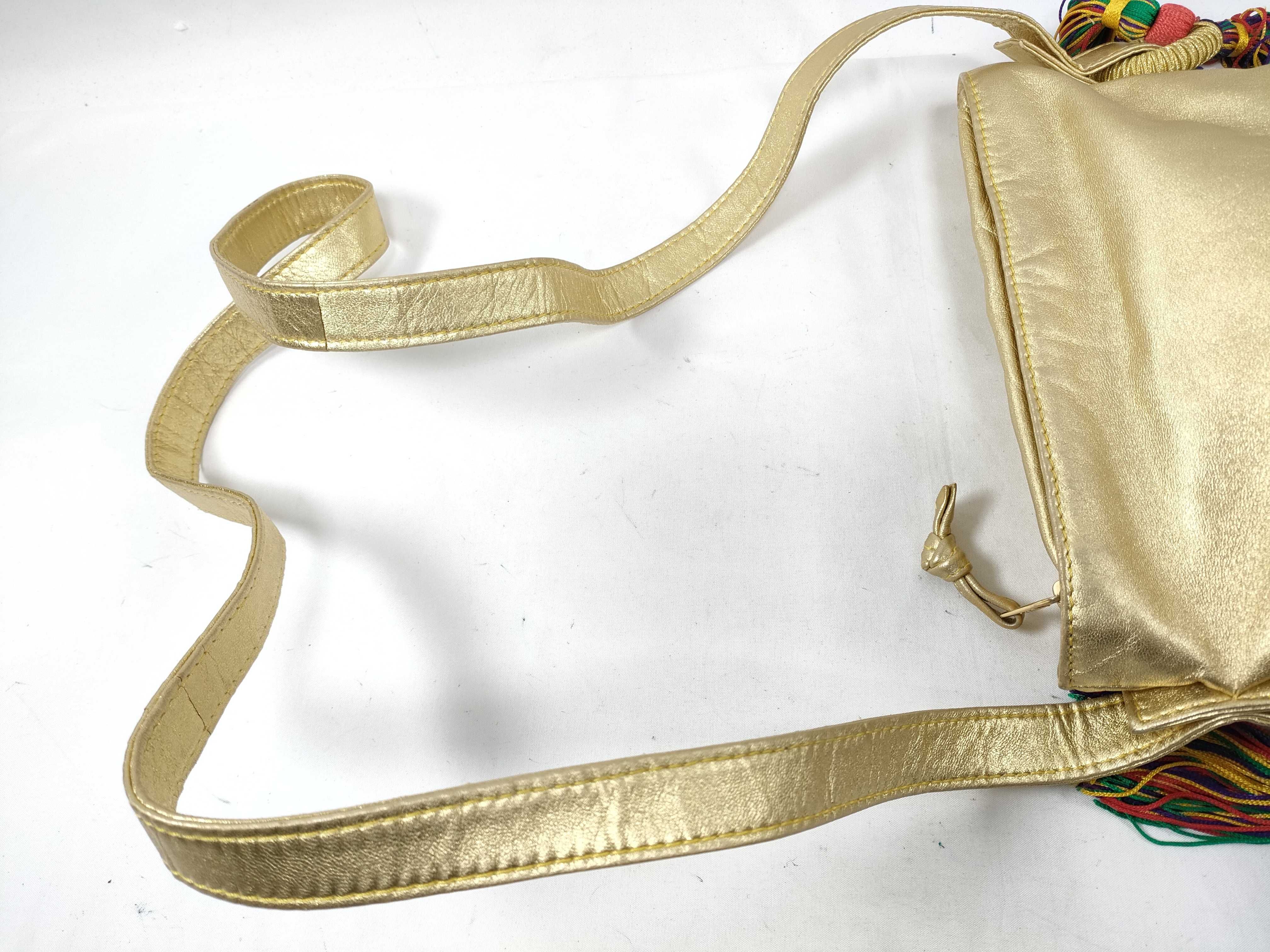 Anagram Leather Shoulder Bag Gold — view 6