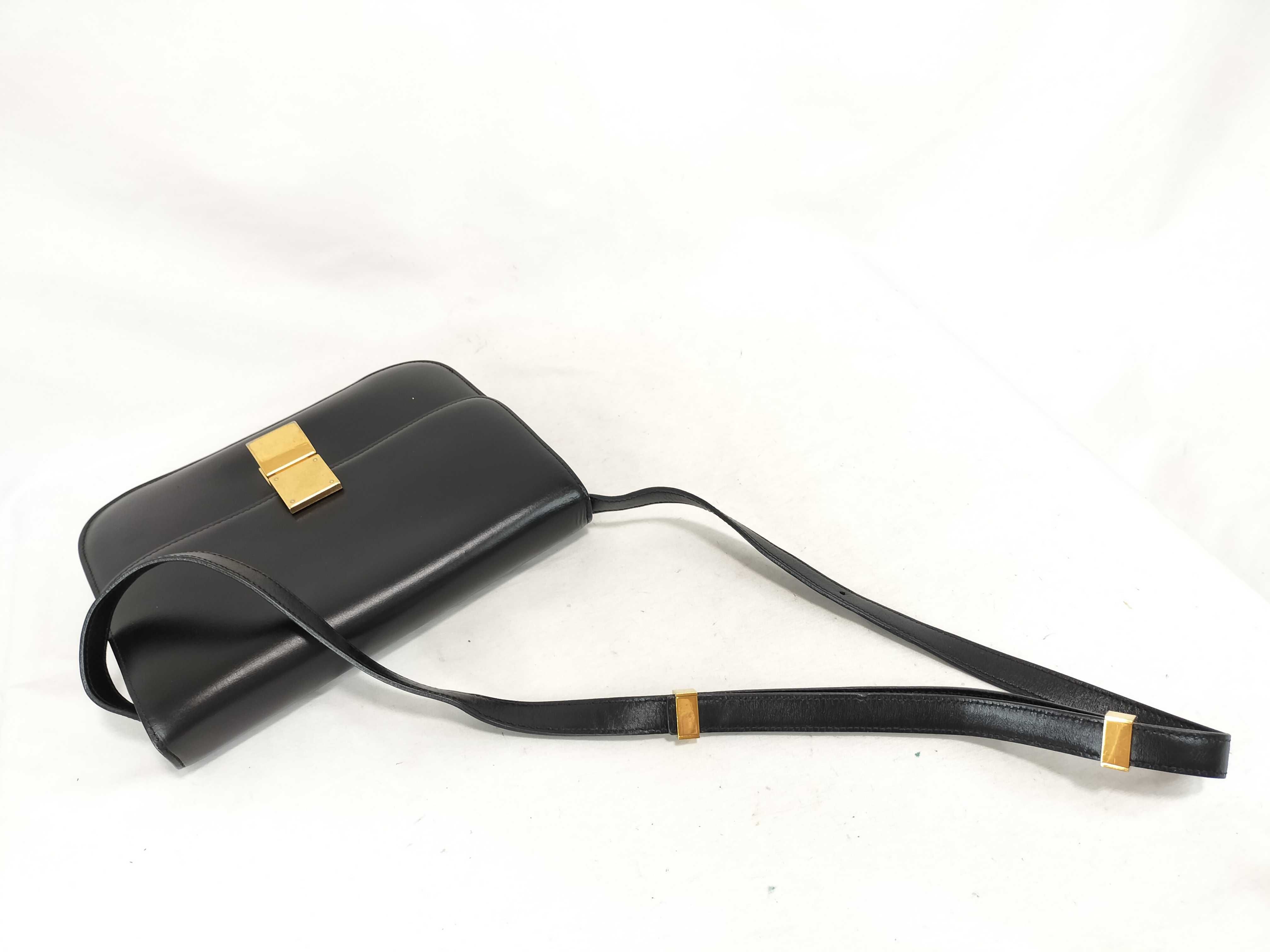 Classic Box Shoulder Bag — view 3