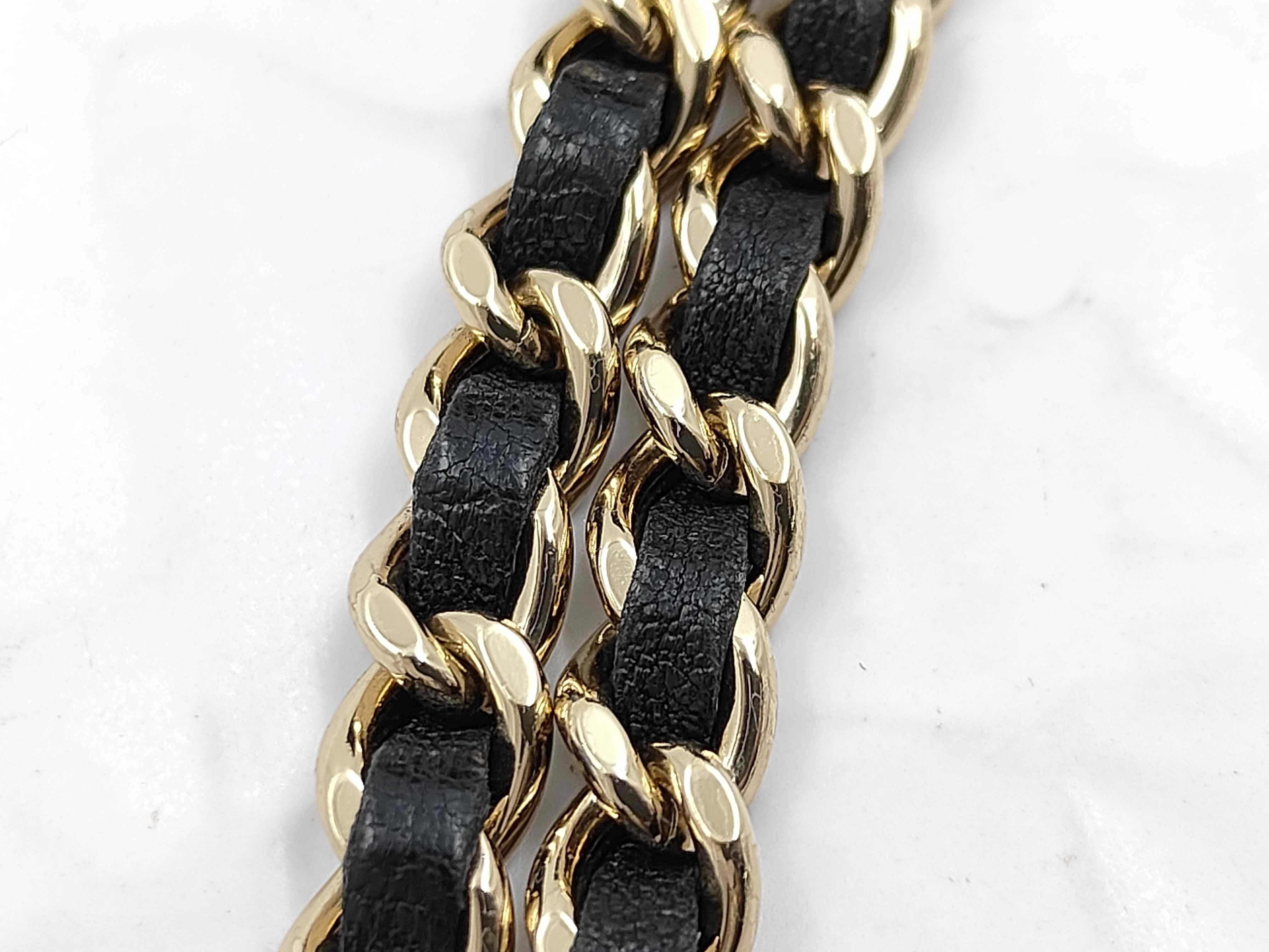 Matelassé Vanity Chain Shoulder Bag — view 4