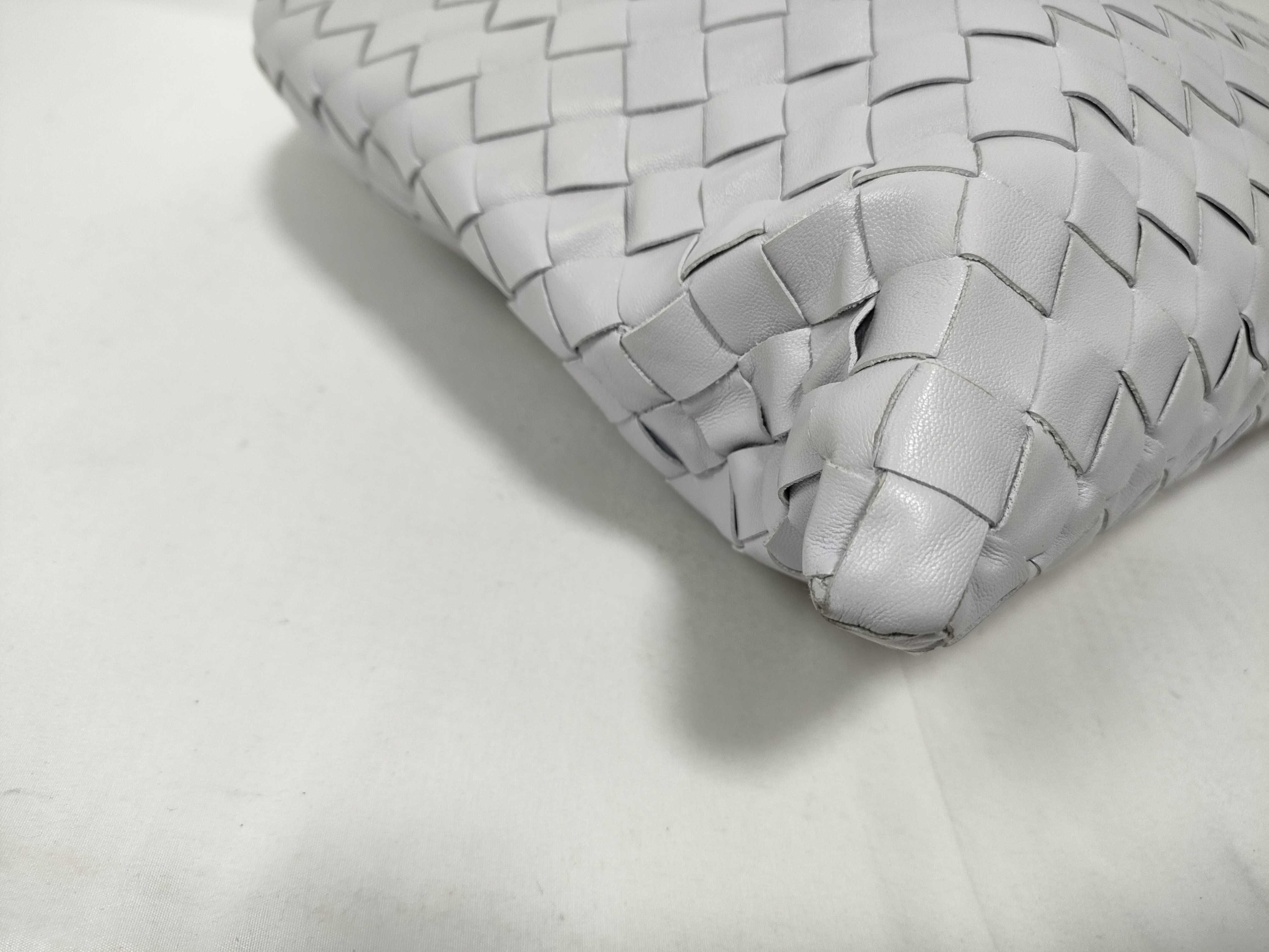 Hop Intrecciato Shoulder Bag — view 5