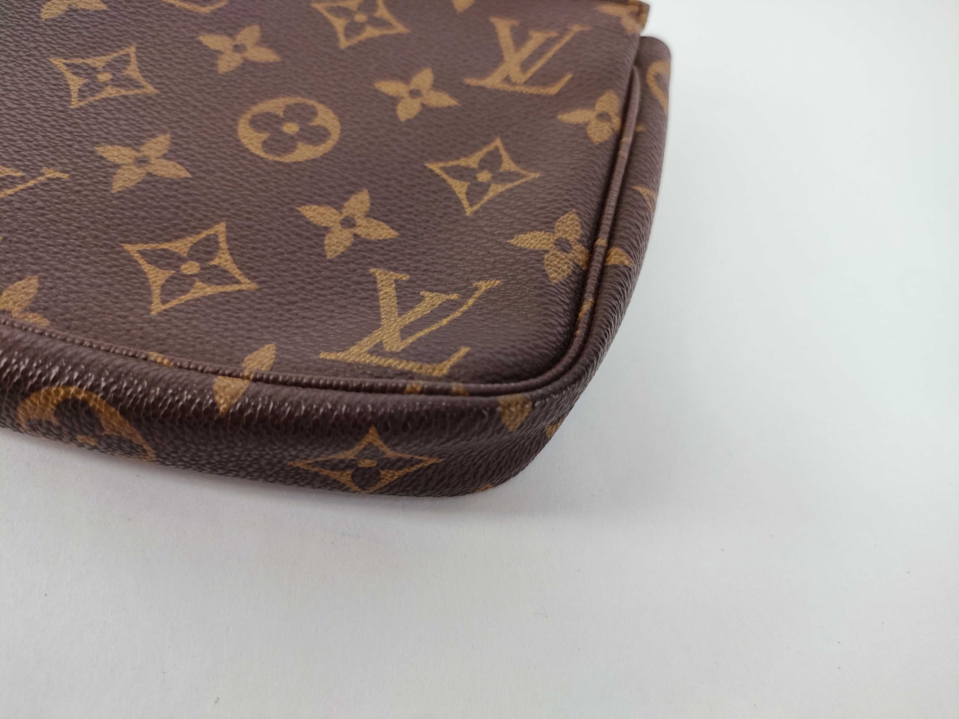 Monogram Pochette Accessoires M51980 SD0929 Pouch — view 3