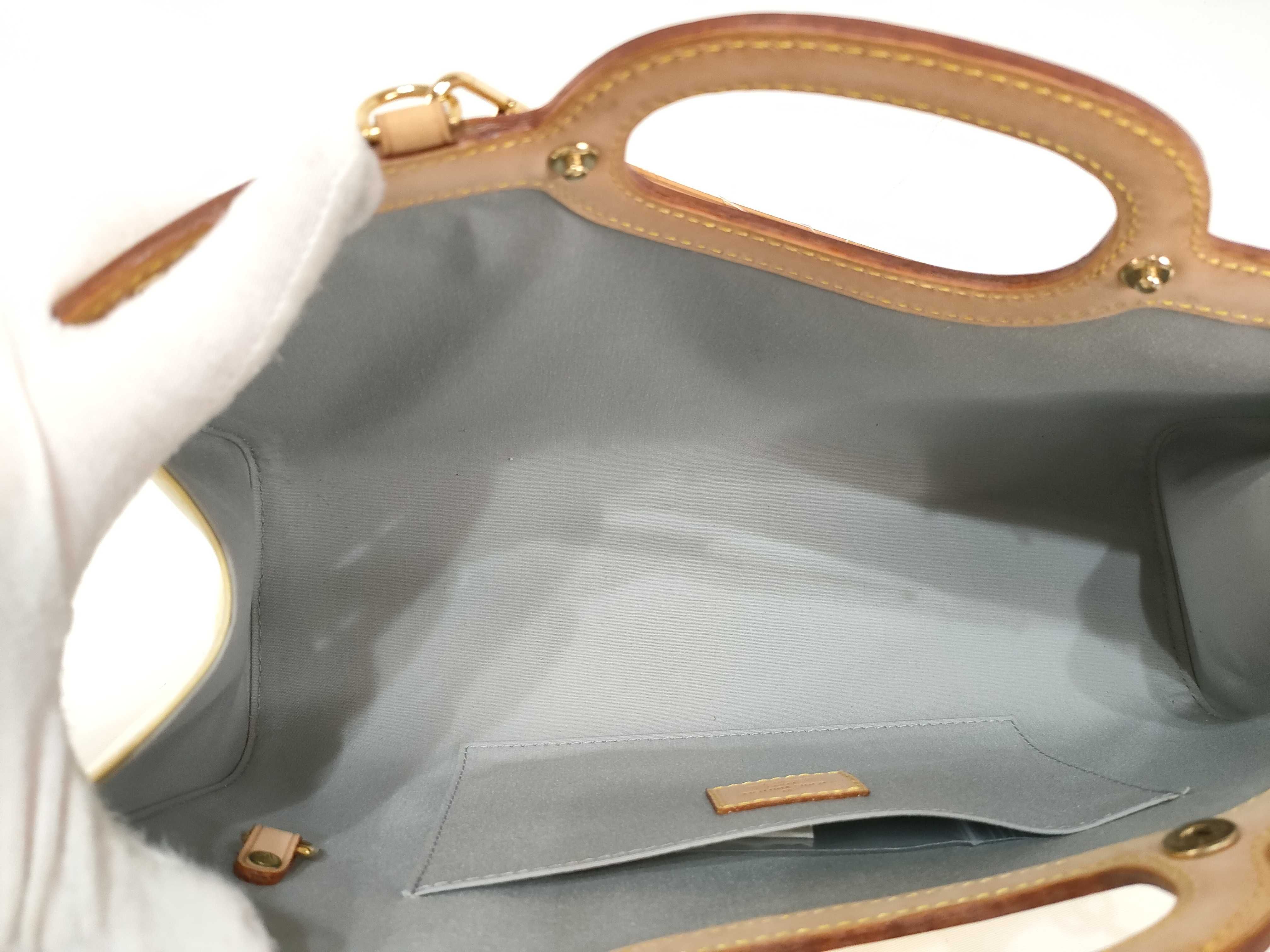Vernis Roxbury Drive/Vernis/Perle/M91374/LM0056/2-Way Handbag — view 10