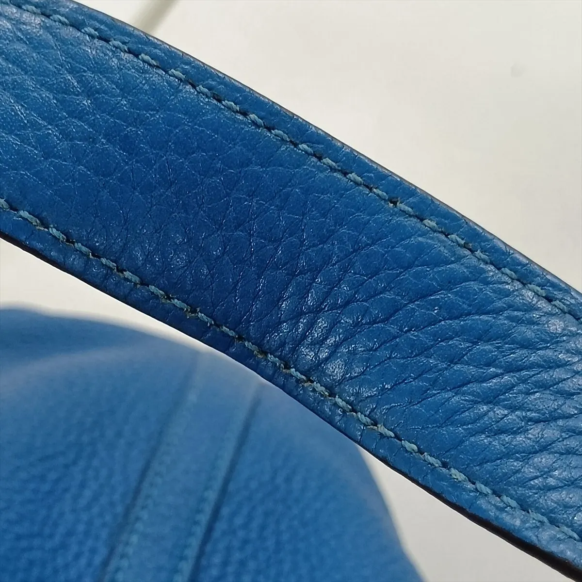 Picotin Lock 18 PM, Taurillon Clemence leather, Mykonos pattern, silver hardware, O: 2011, no key included. — view 12