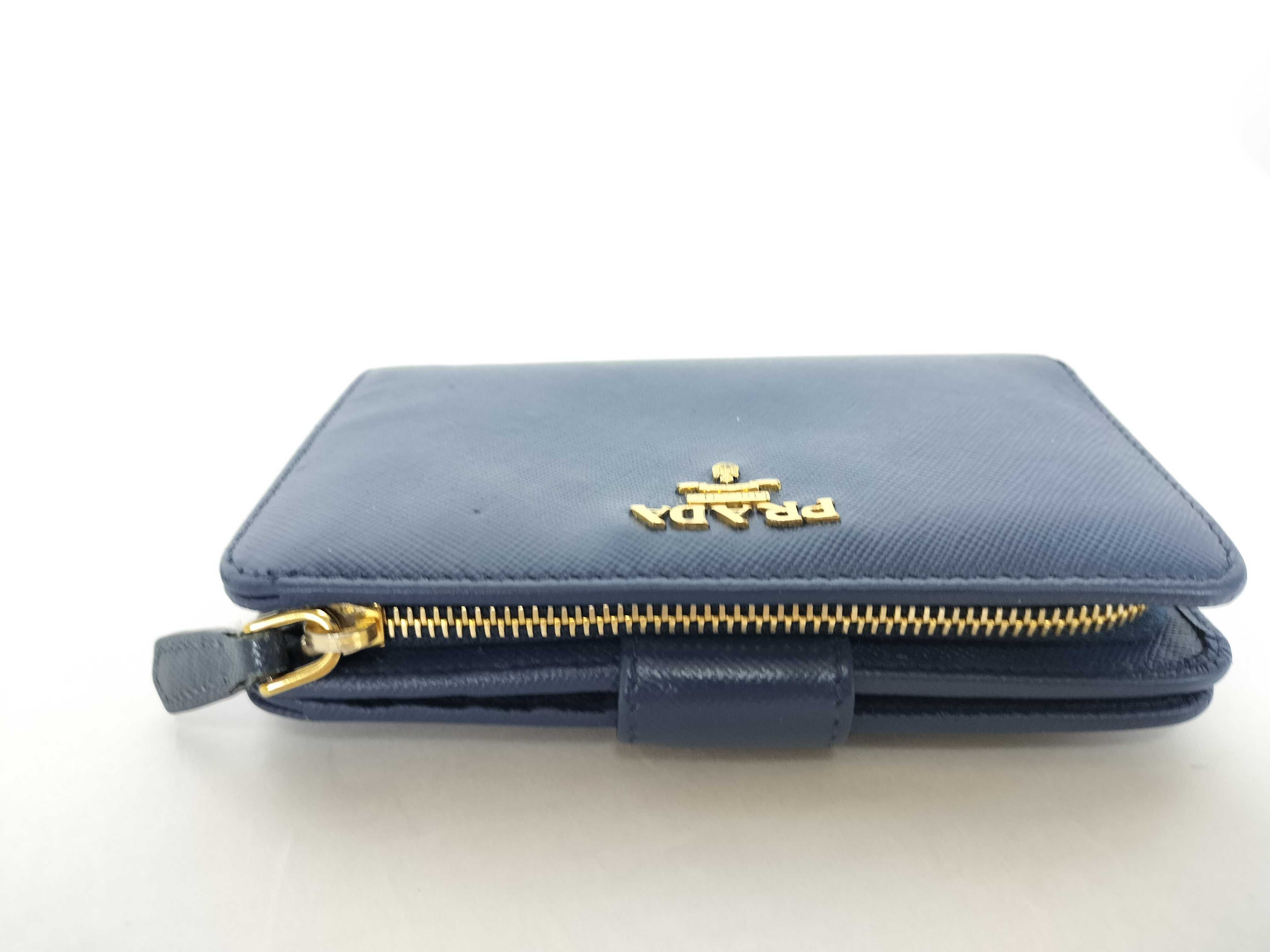 Zip Card Holder, Black with Gold Hardware, Card Case — view 5