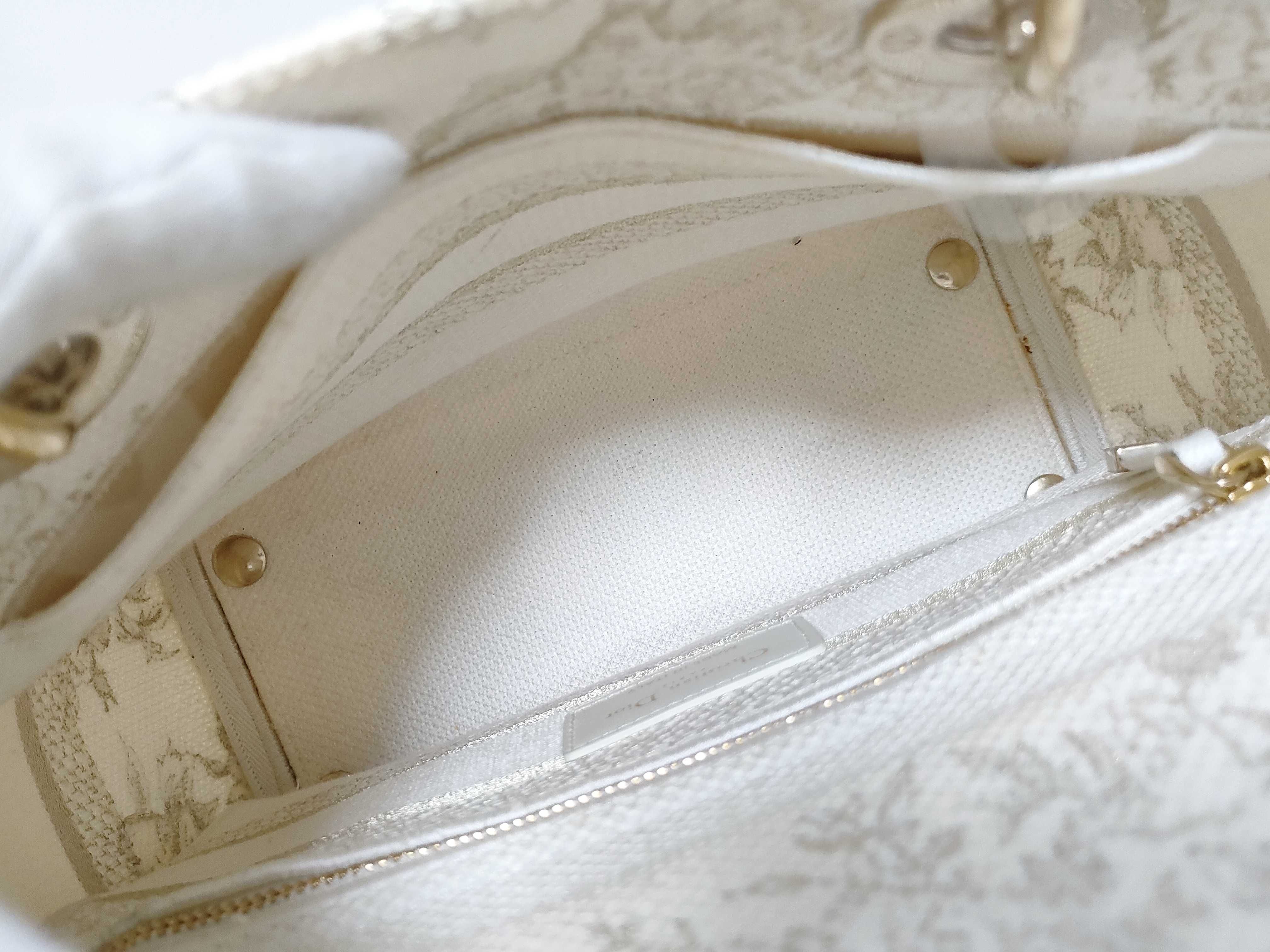 Lady Dior Lady Delight 50-MA-1202 Handbag — view 11