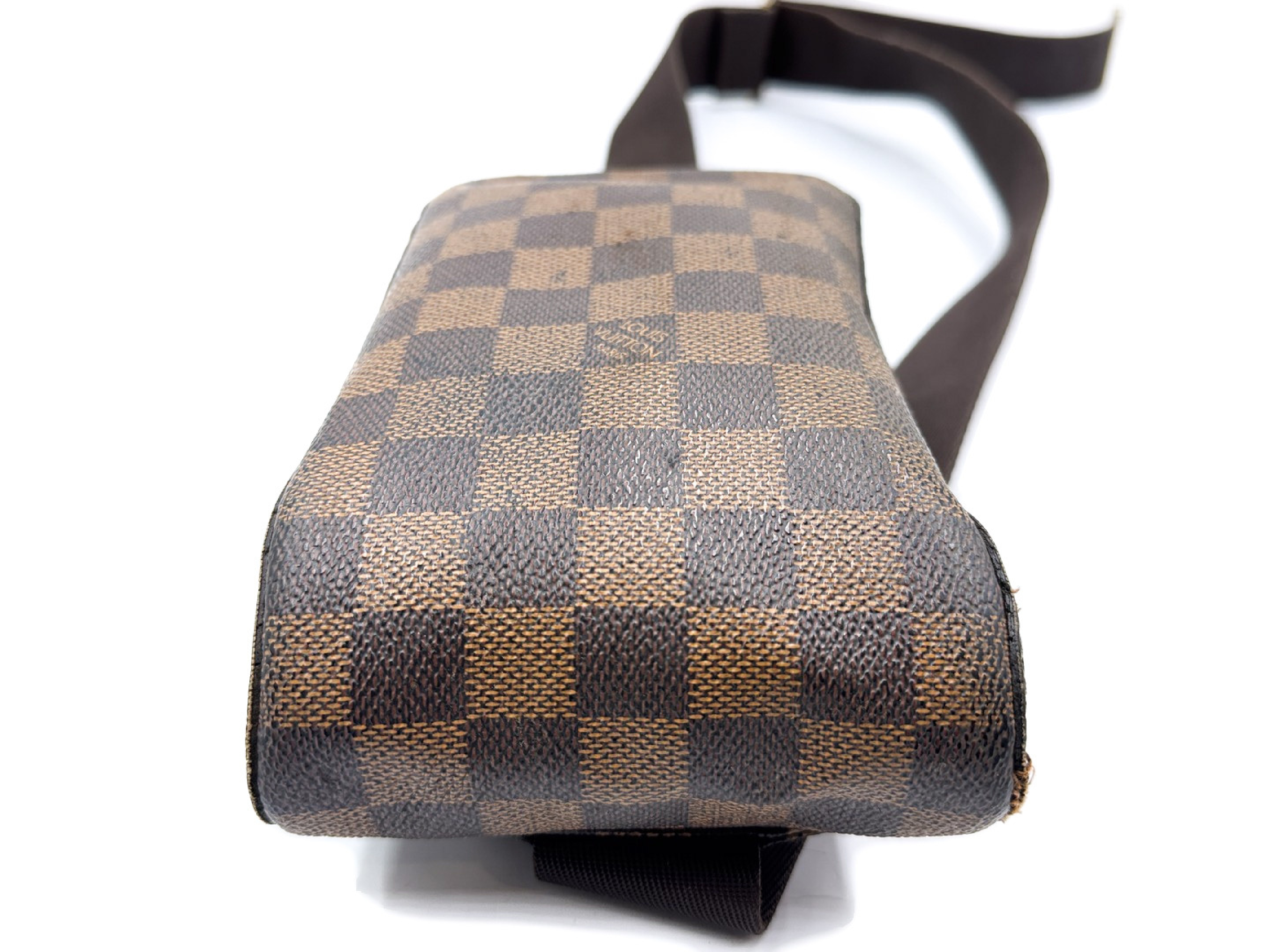 N51994 Damier Geronimos Body Bag — view 6