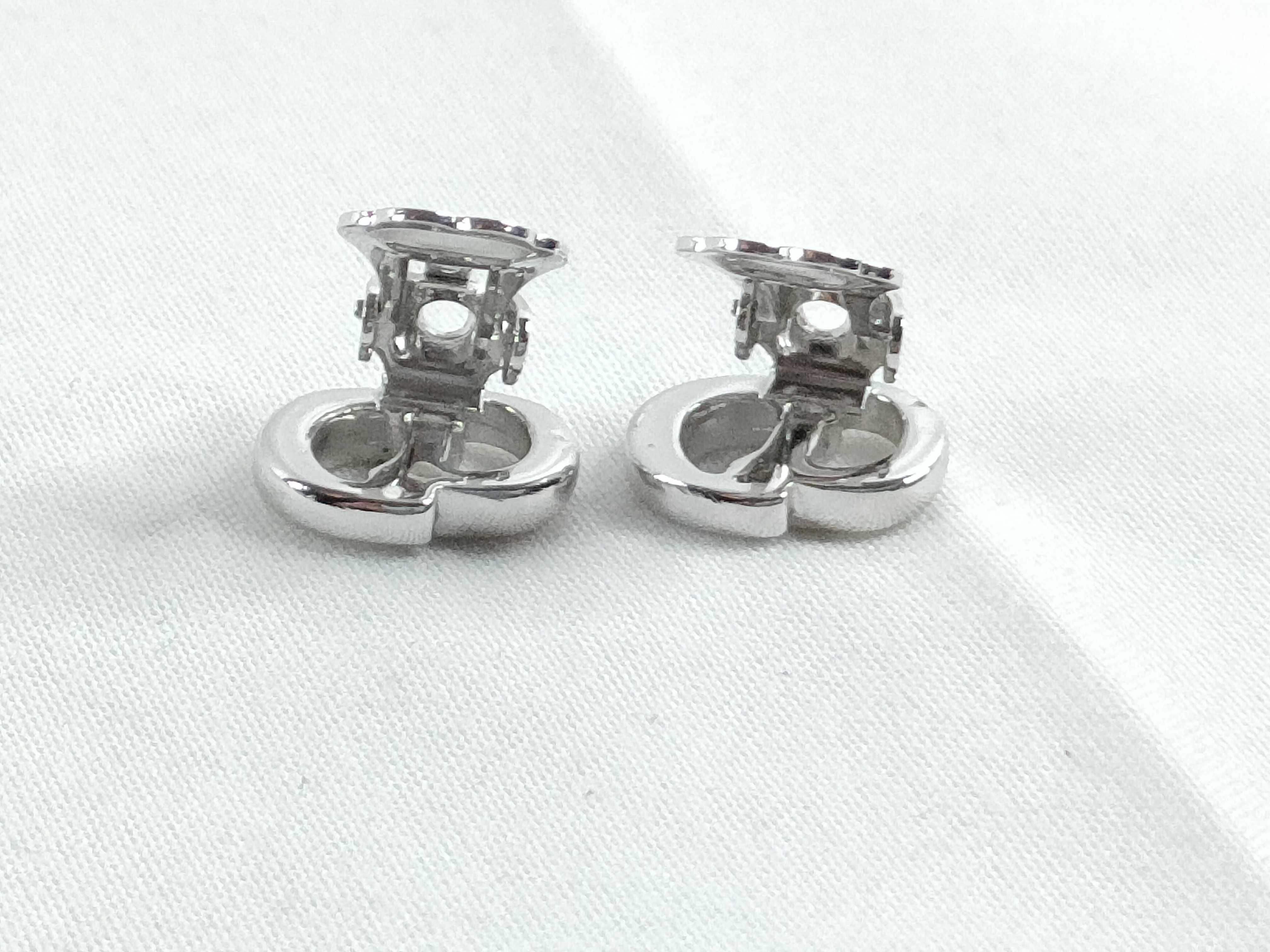 earrings — view 4