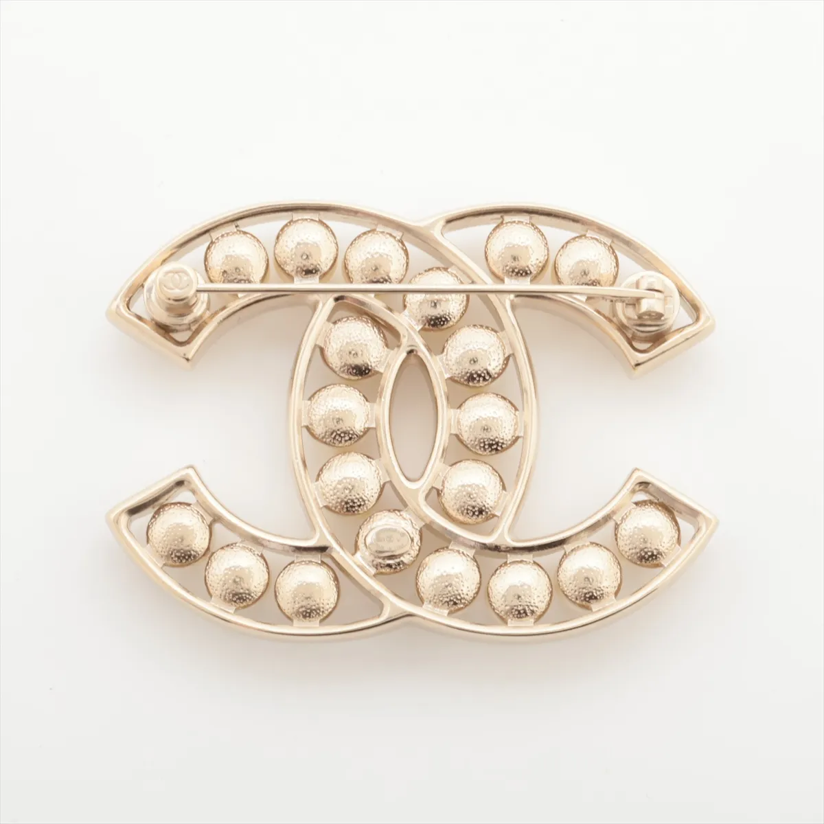 Cocomark B23V Brooch GP x Fake Pearl Gold — view 2