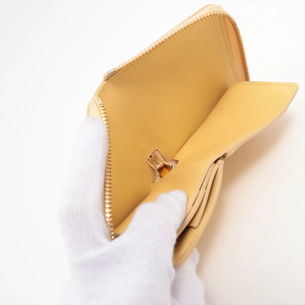 Small Zip Wallet Essential Leather Compact Wallet Yellow — view 6