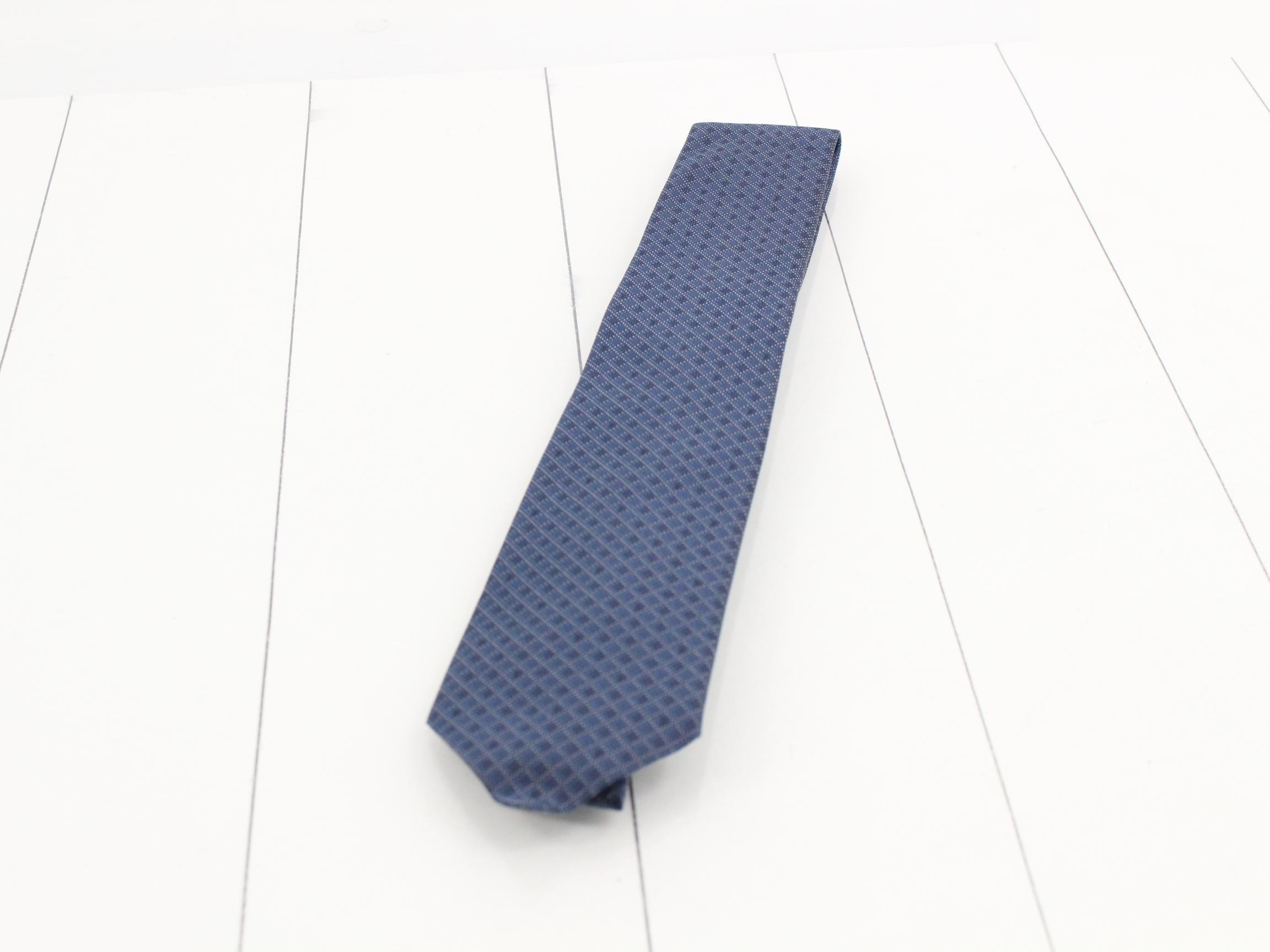 tie