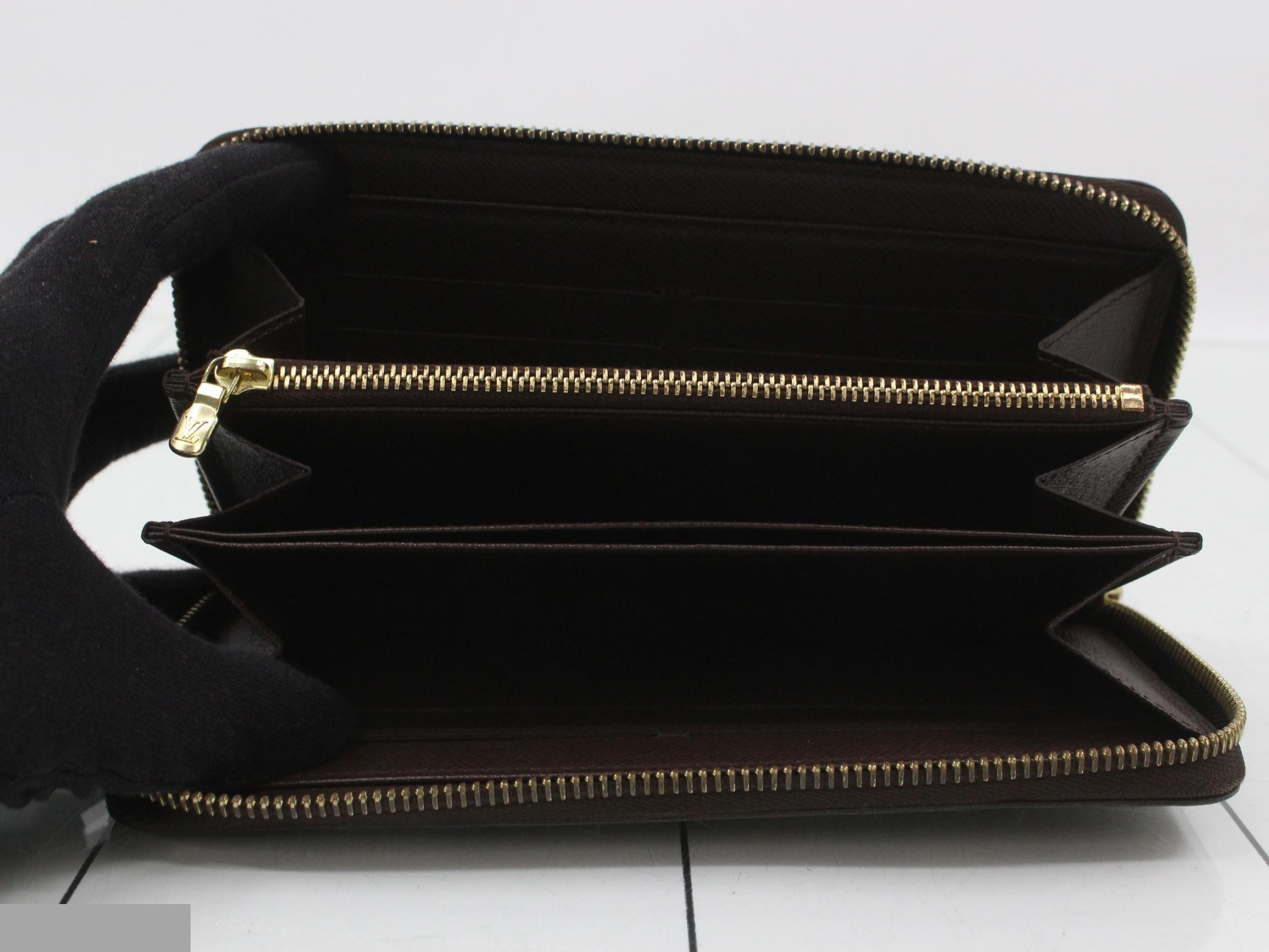 Zippy Wallet — view 4