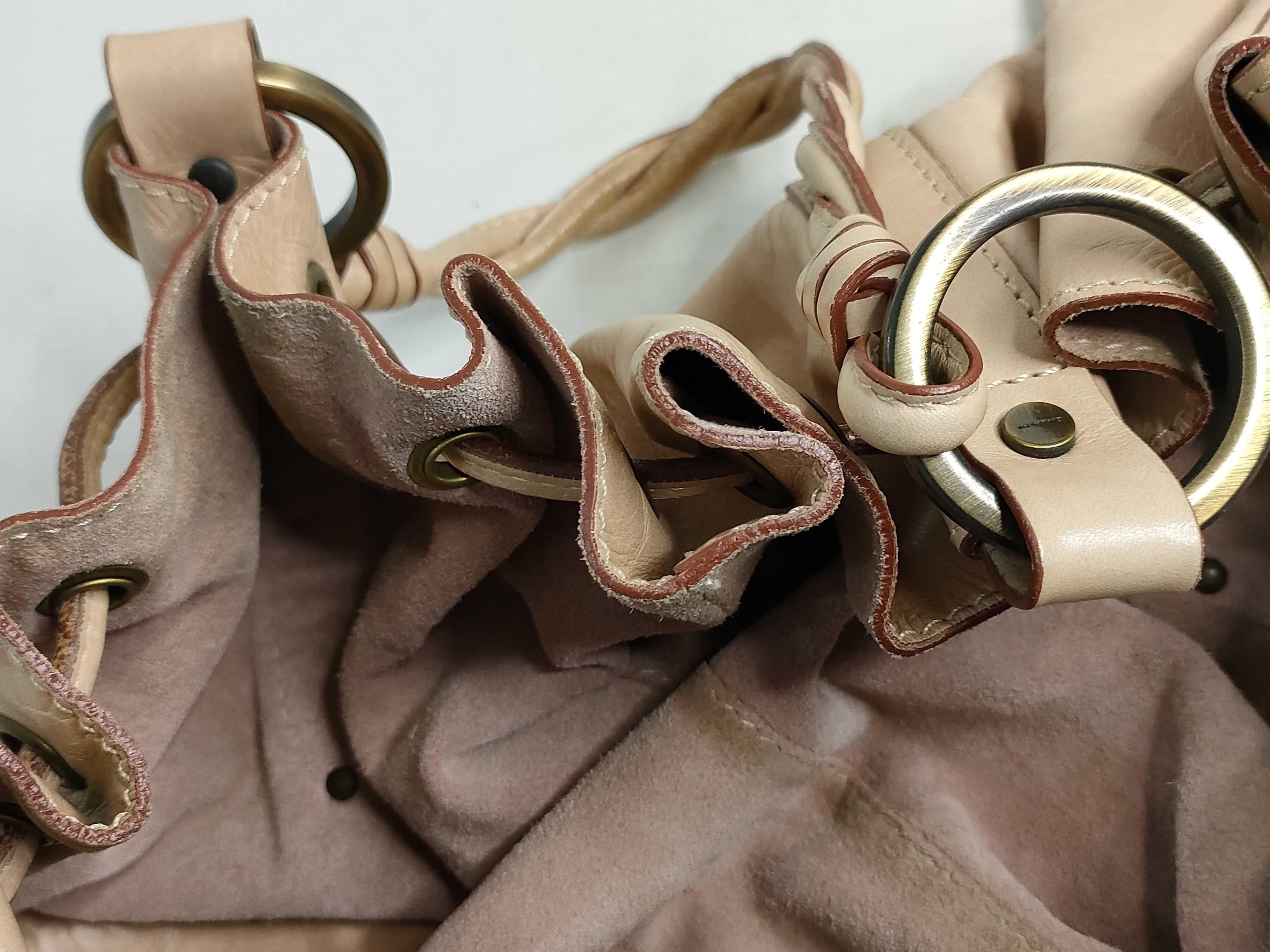Handbag / Leather Handbag — view 11