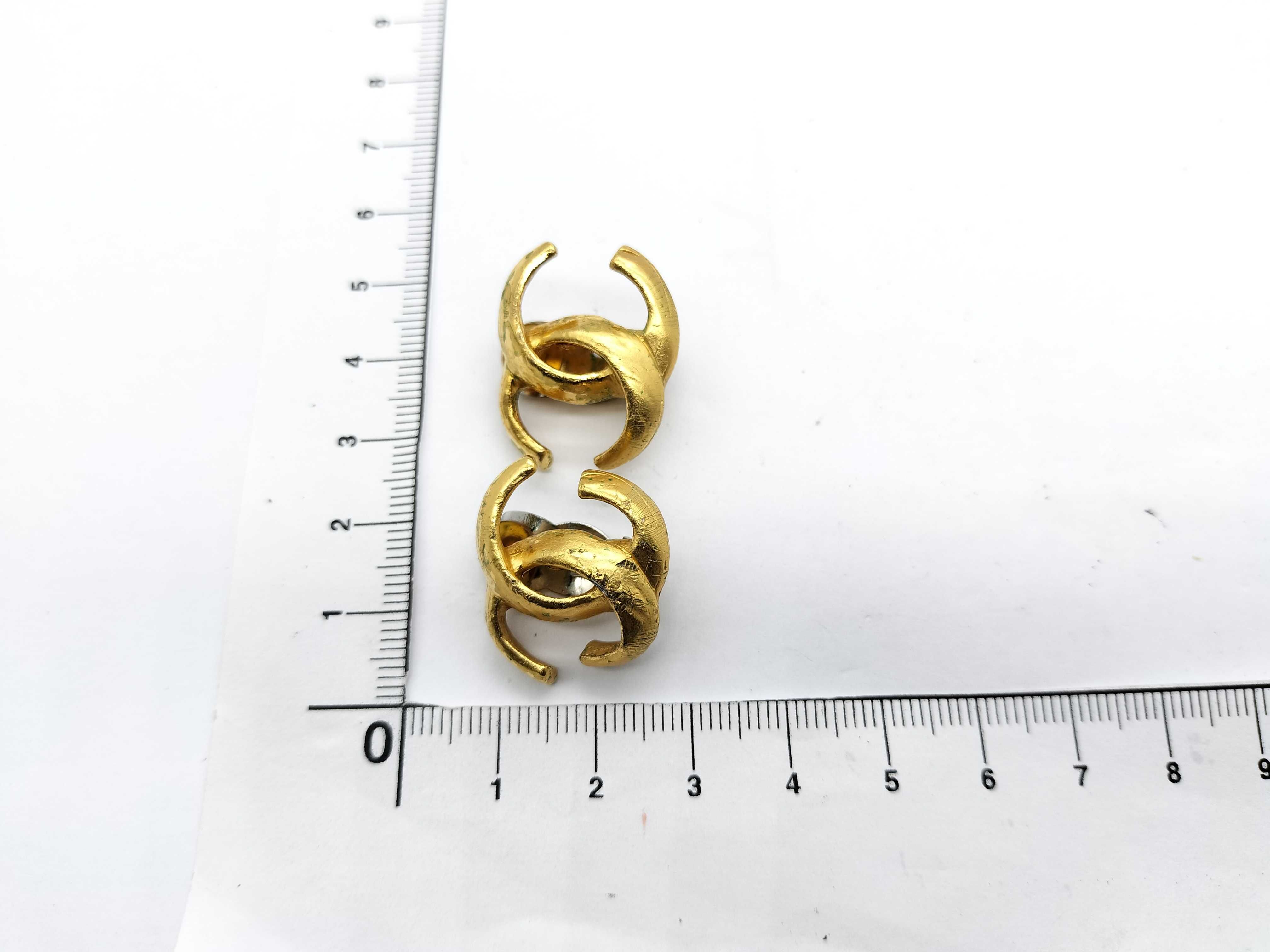 Coco Mark Earrings (00 T) — view 8