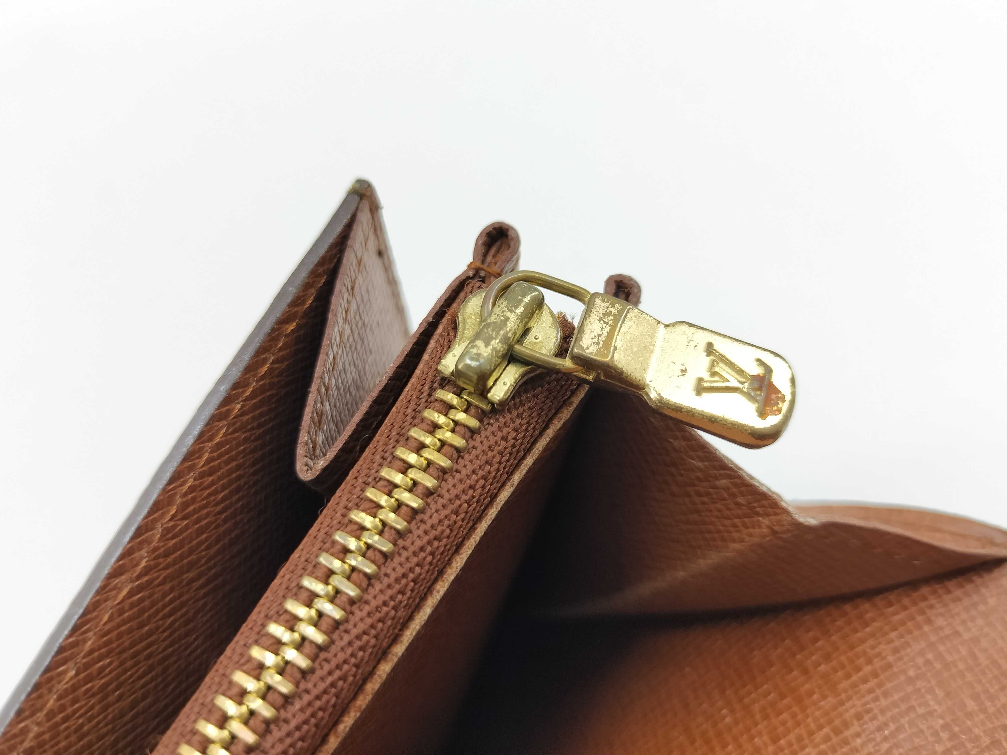 Monogram Portefeuille Sarah Long Wallet — view 10