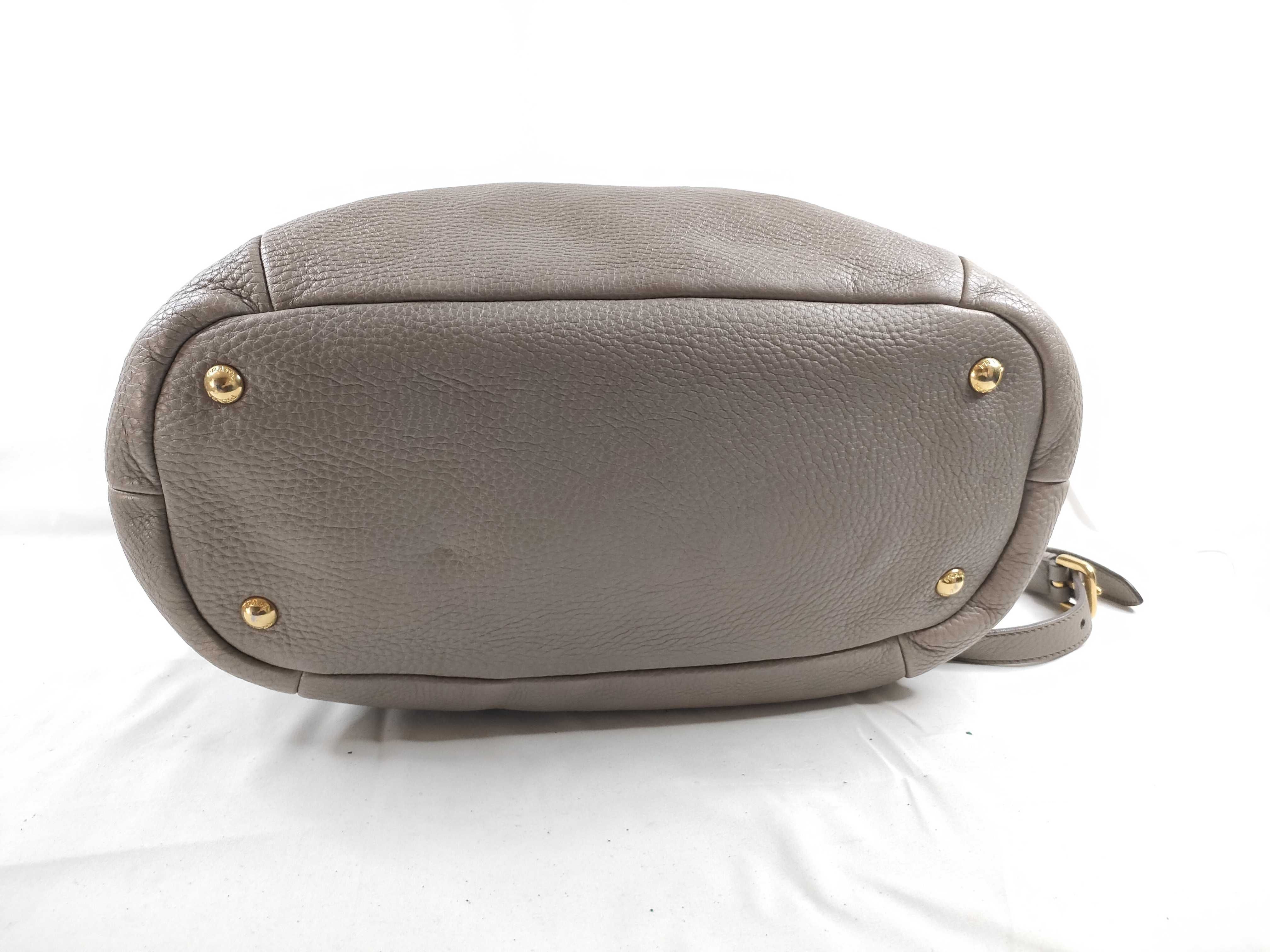 Tote Bag / Leather / Beige — view 4