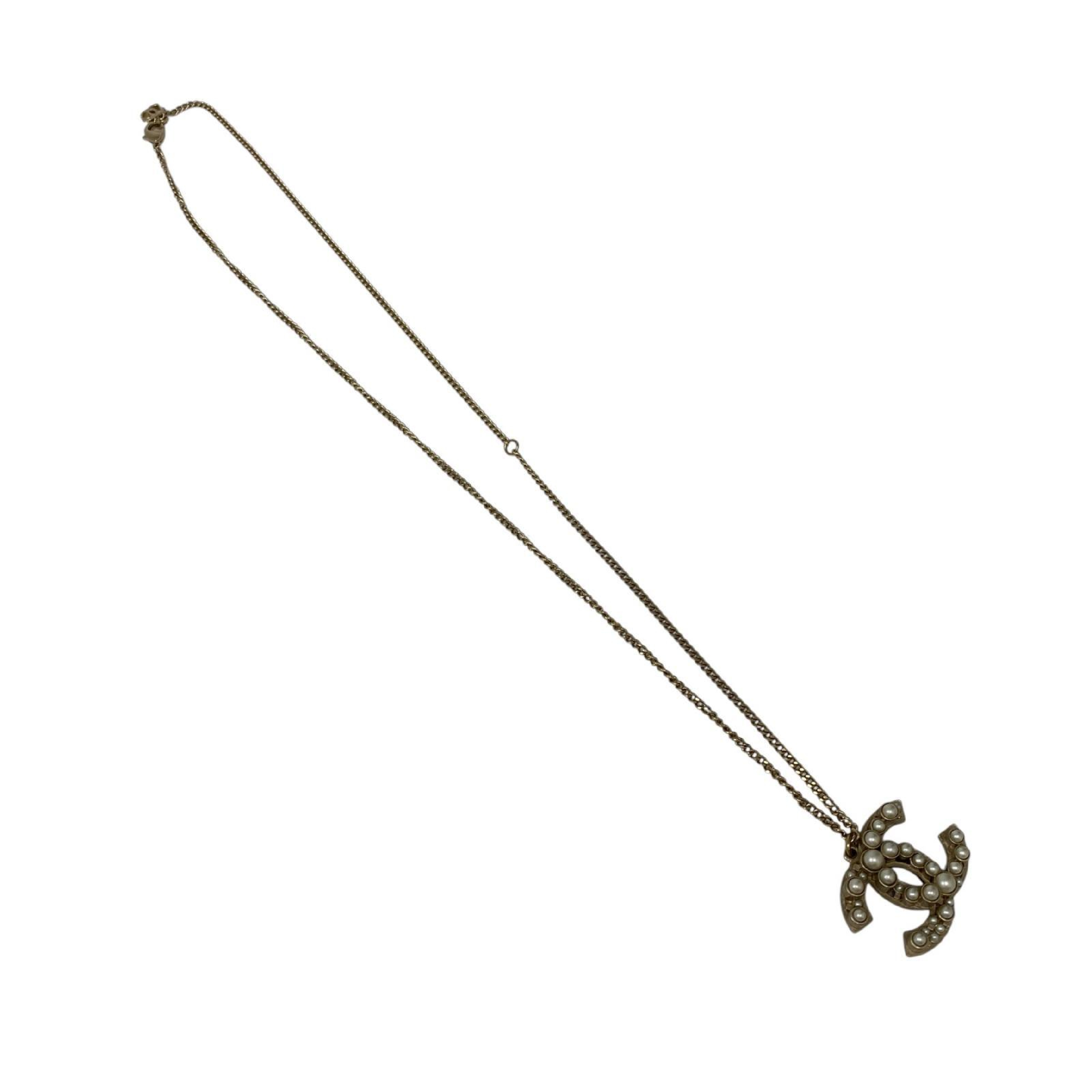 【*Shipped from: Hong Kong*】CHANEL ( ) Gold-colored Metal/Faux Pearl Coco Mark Necklace A14S Necklace — view 4