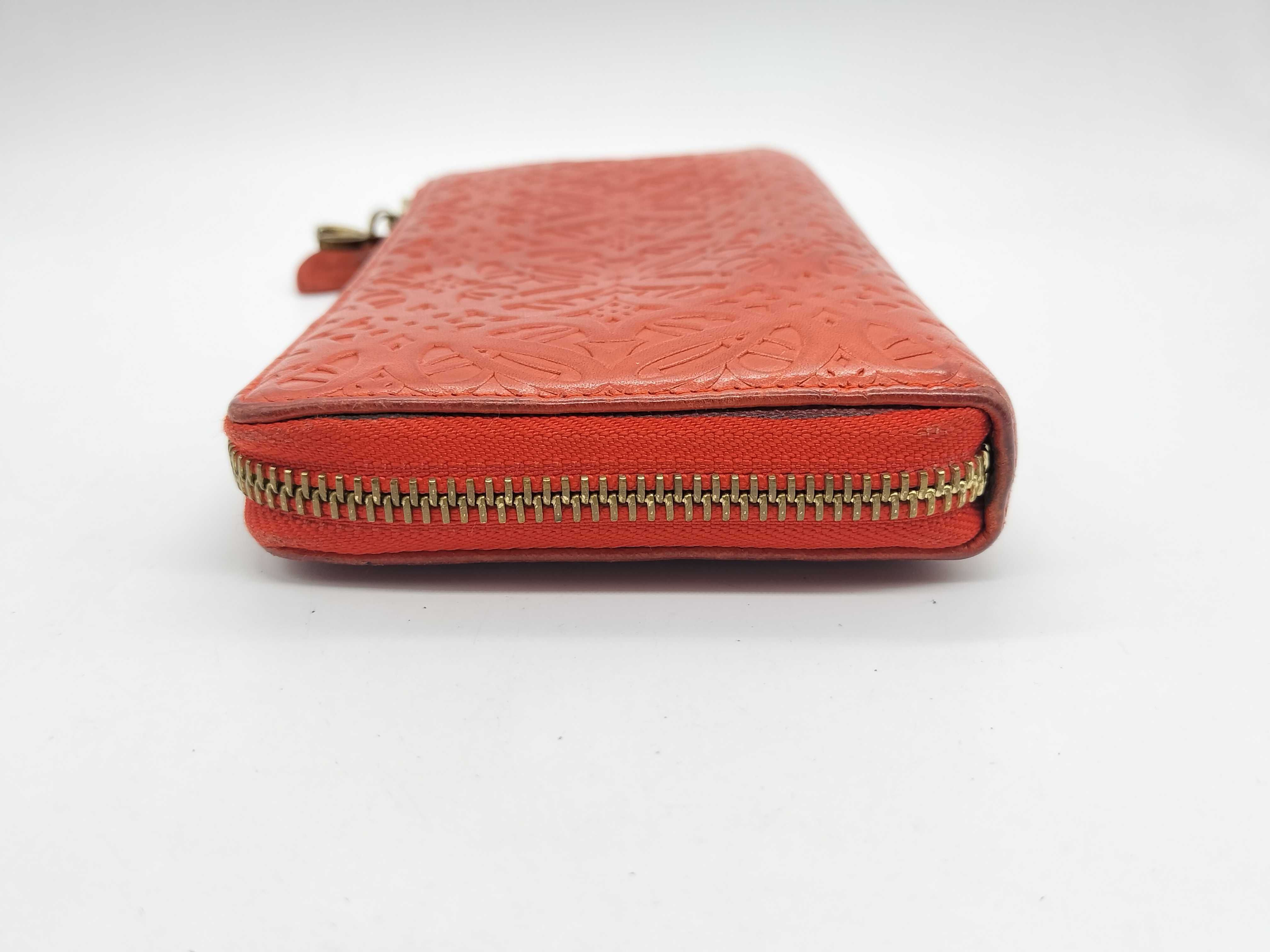 wallet — view 4