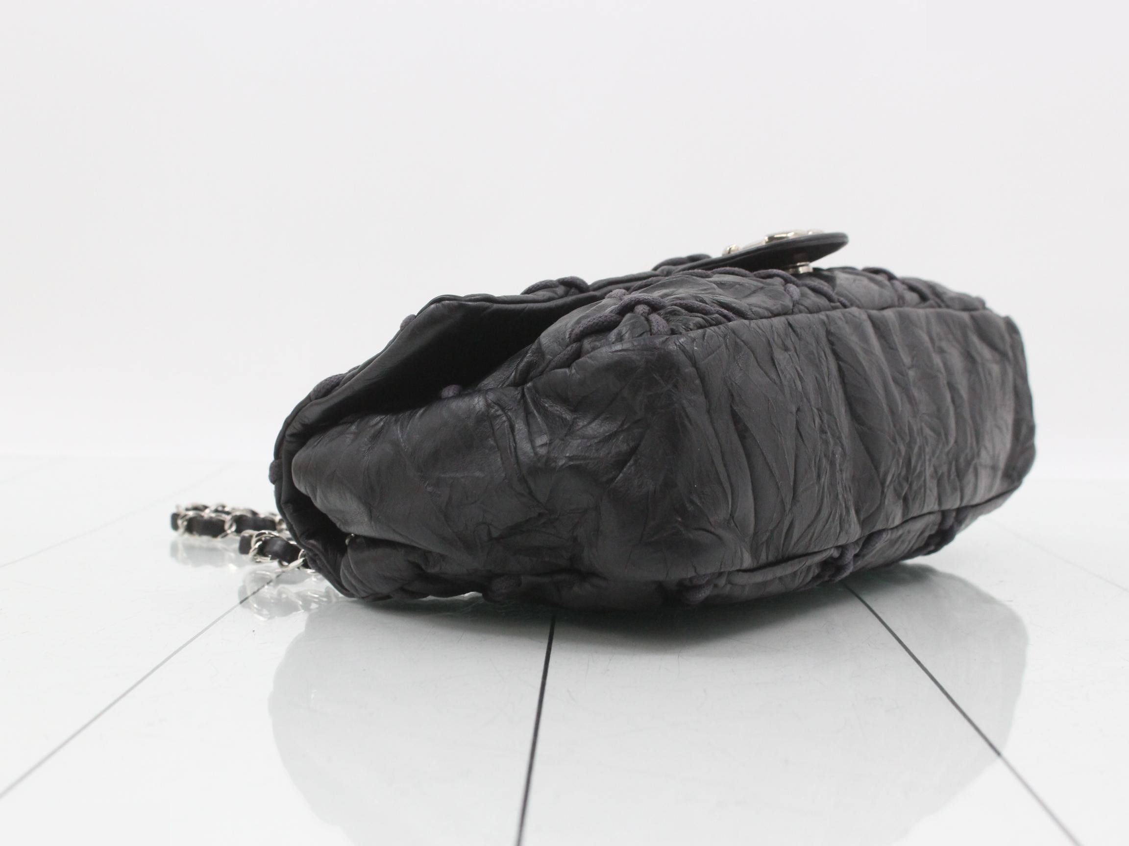Leather Matelassé (Bag) - Shoulder Bag — view 5