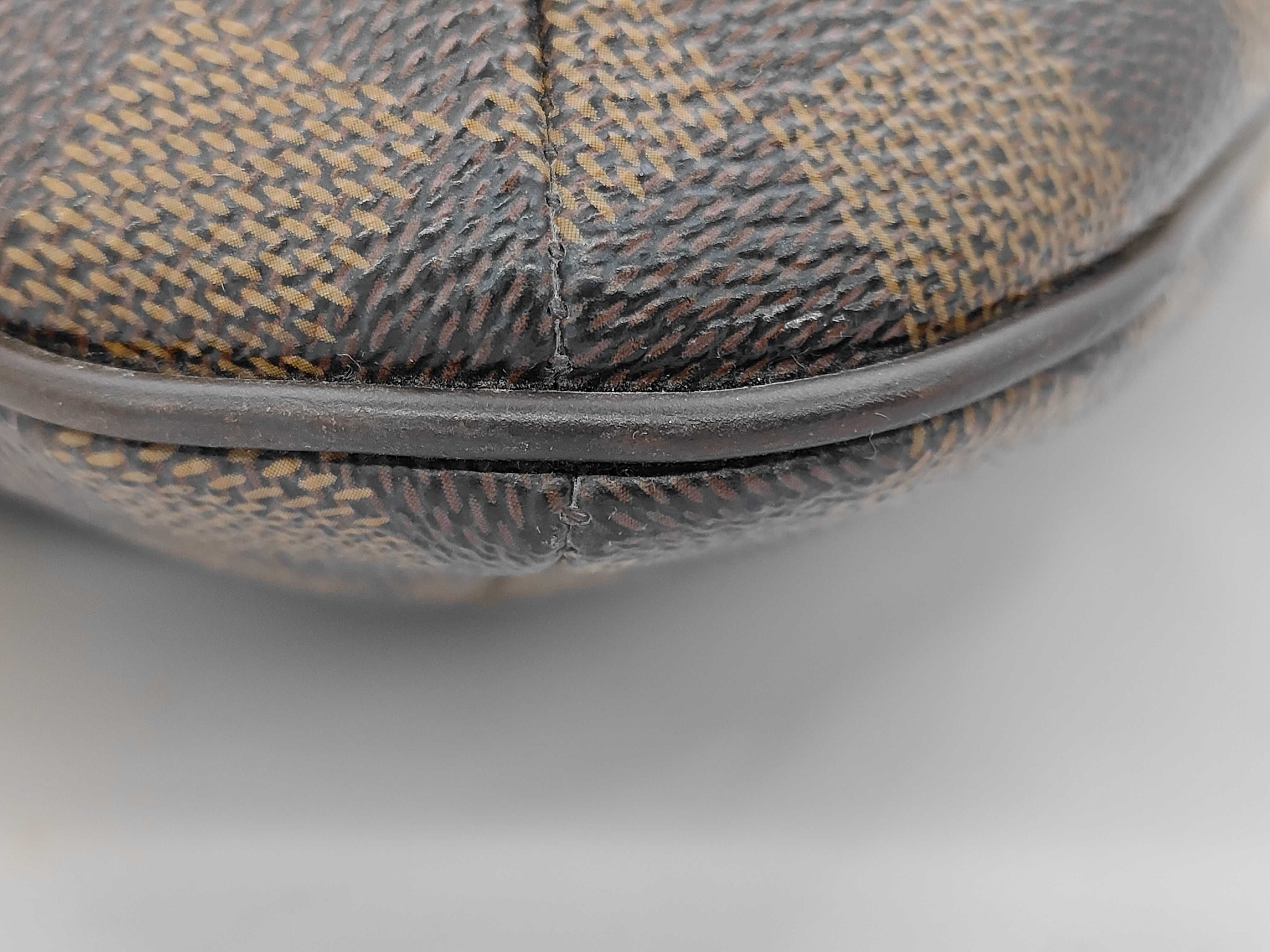 Damier Bloomsbury PM Shoulder Bag — view 6