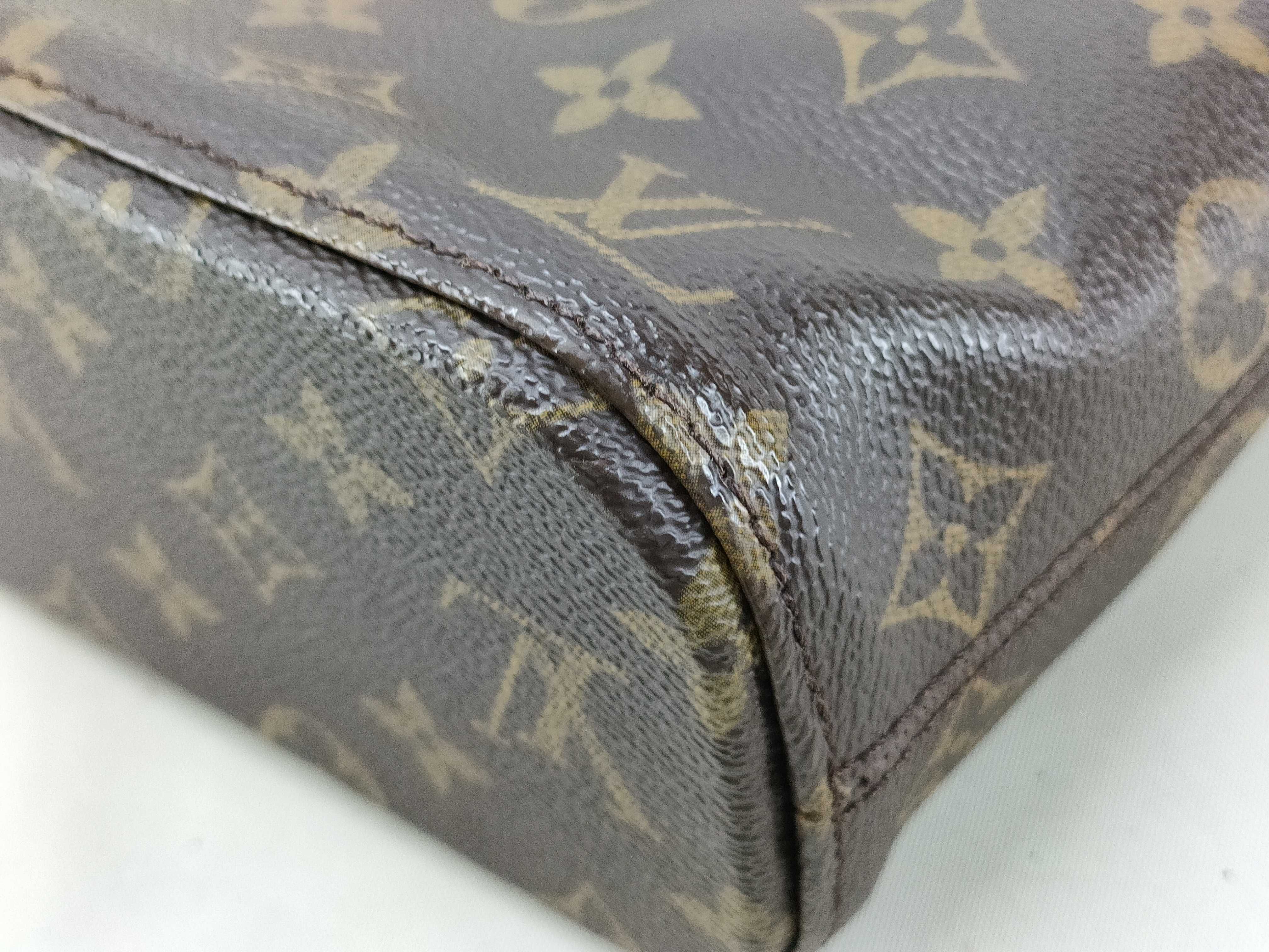 Monogram Vuitton Monogram Vavin PM M51172 SR0042 Brown Handbag — view 4
