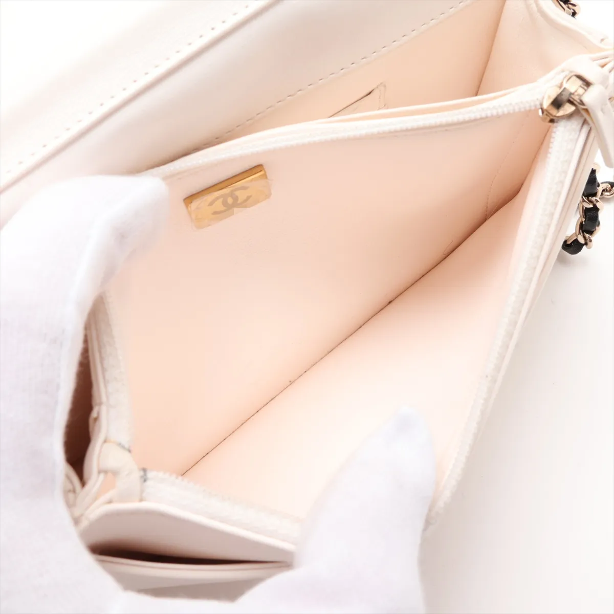 Matelassé Lambskin Chain Shoulder Bag Book Black x White Gold Hardware HL897A58 Random Plate AP2952 — view 7