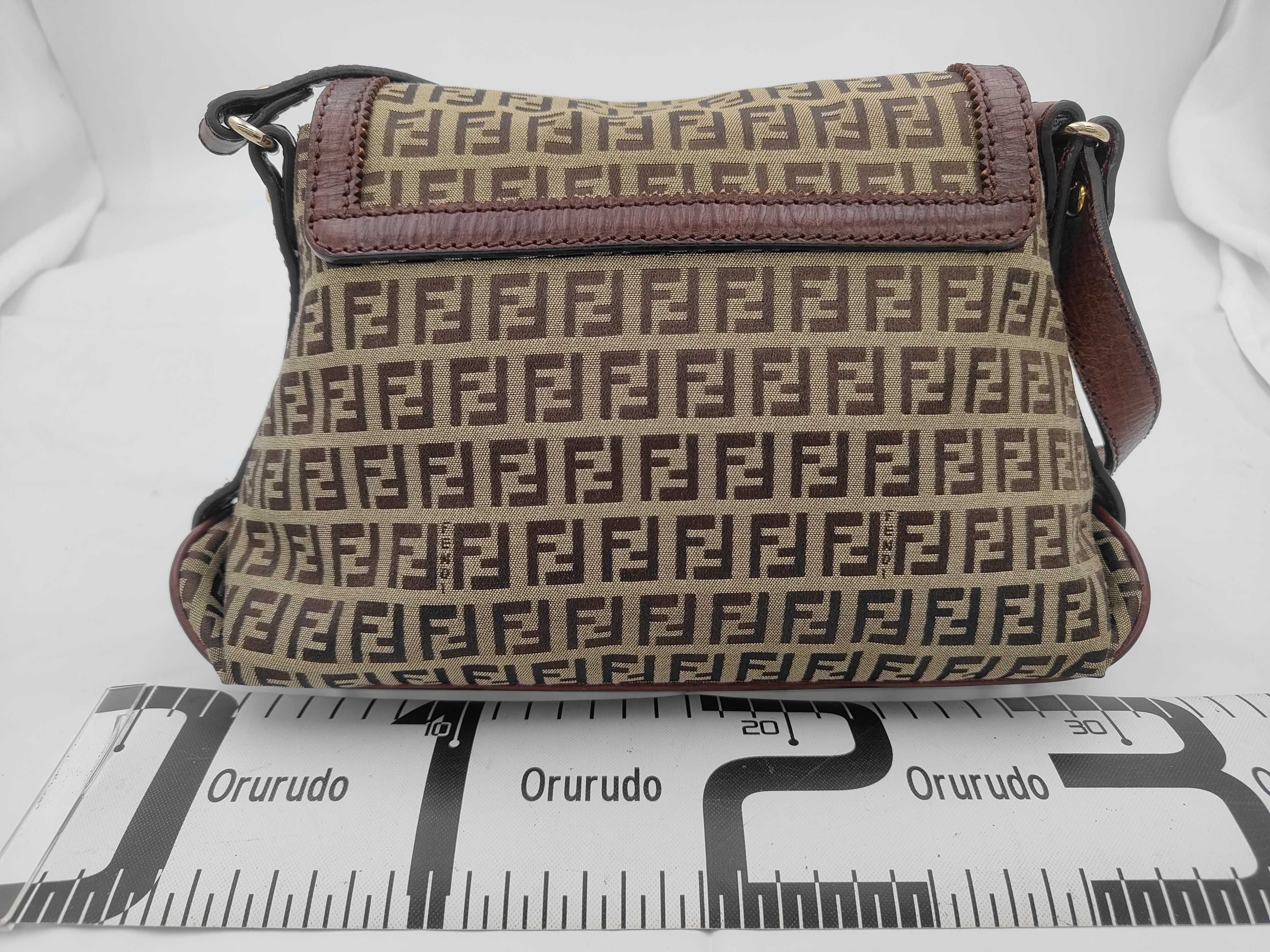 Zucchino Shoulder Bag — view 2