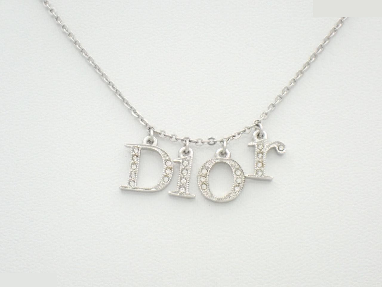necklace, silver, rhinestones, chain approximately 38cm