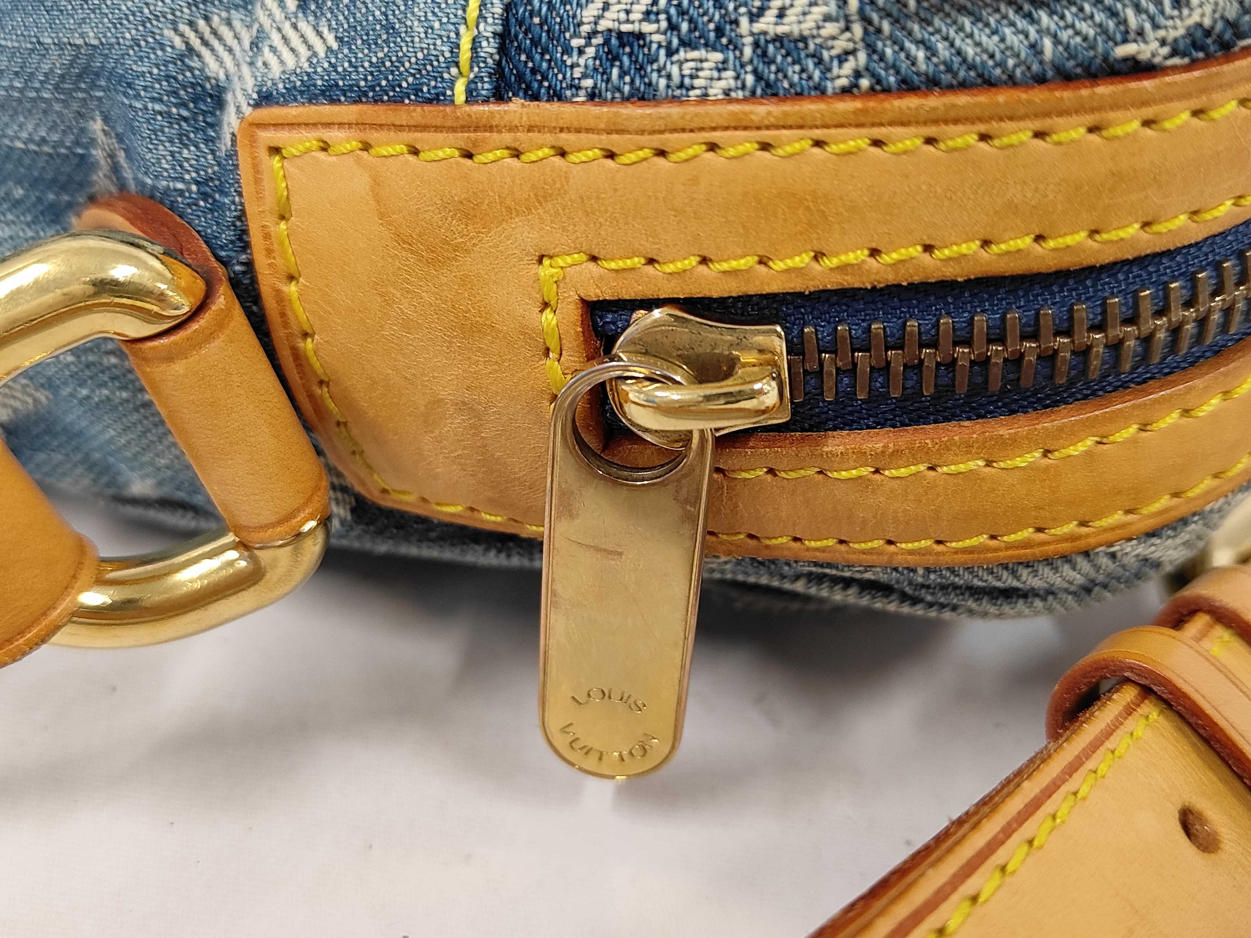 M95348 Denim Camera Bag Shoulder Bag — view 7