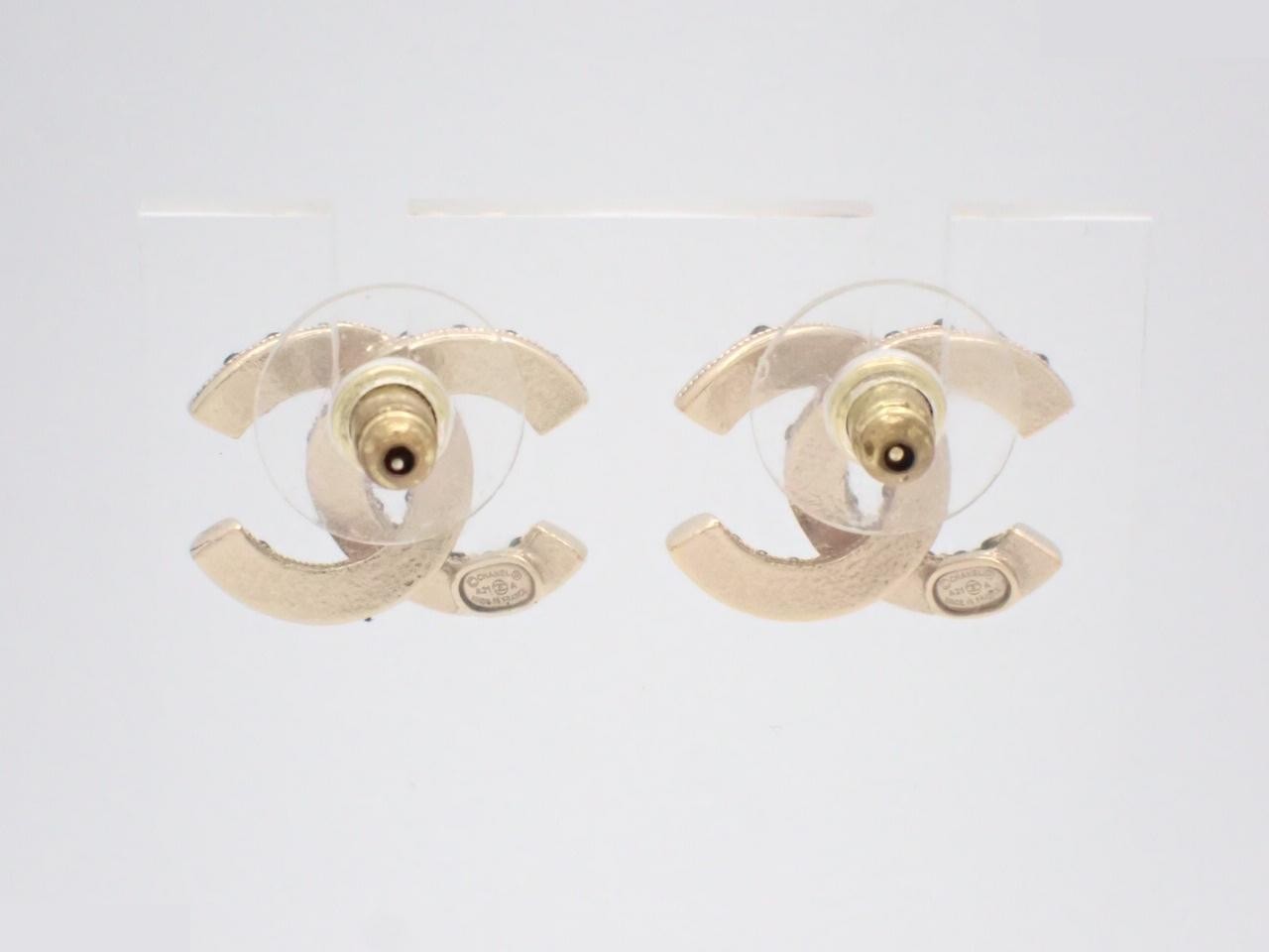 Earrings A21A — view 2